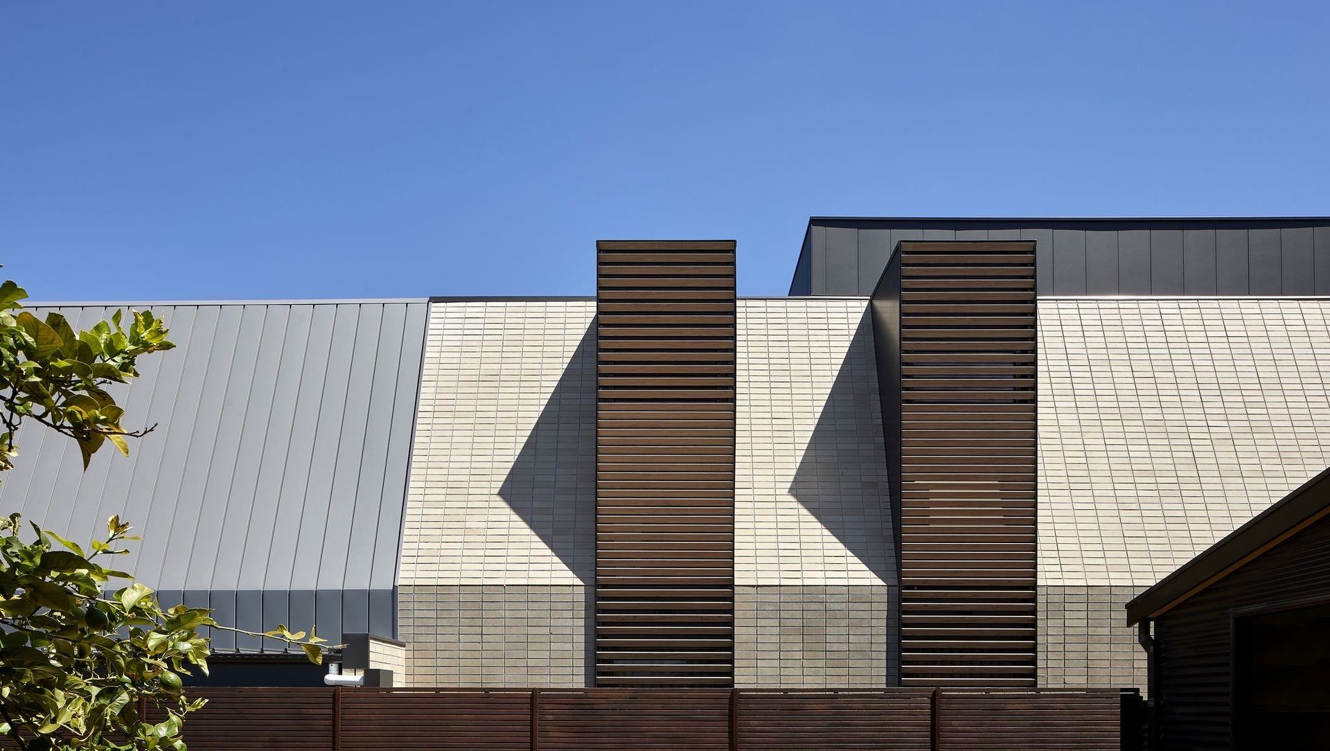 Two Fold House banner