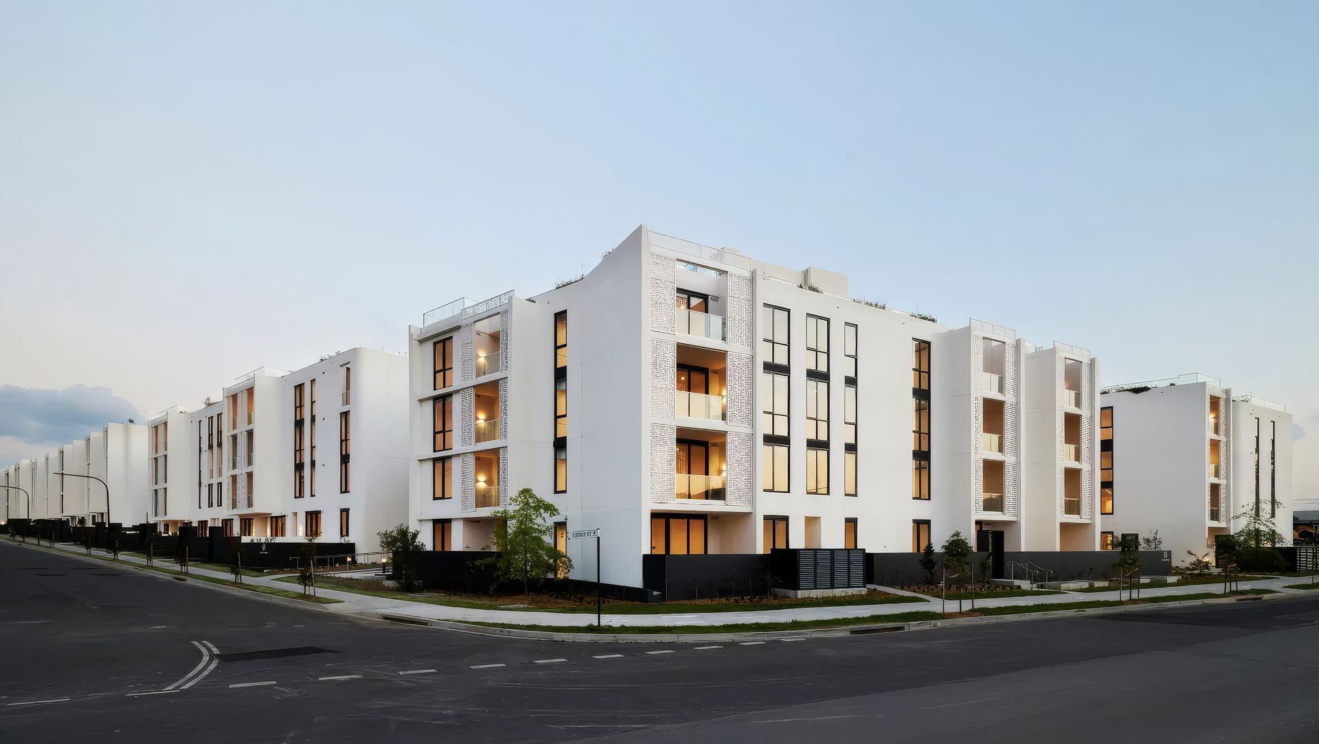 Babylon, Rouse Hill banner