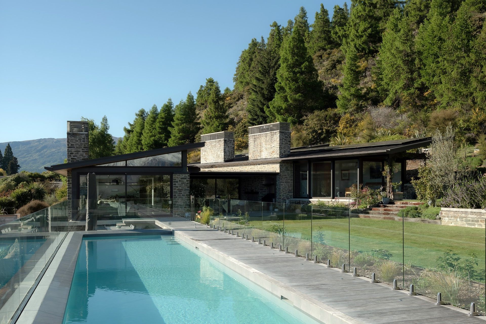Sunrise-Bay-Residence-Johnston-Architects-006-.jpg