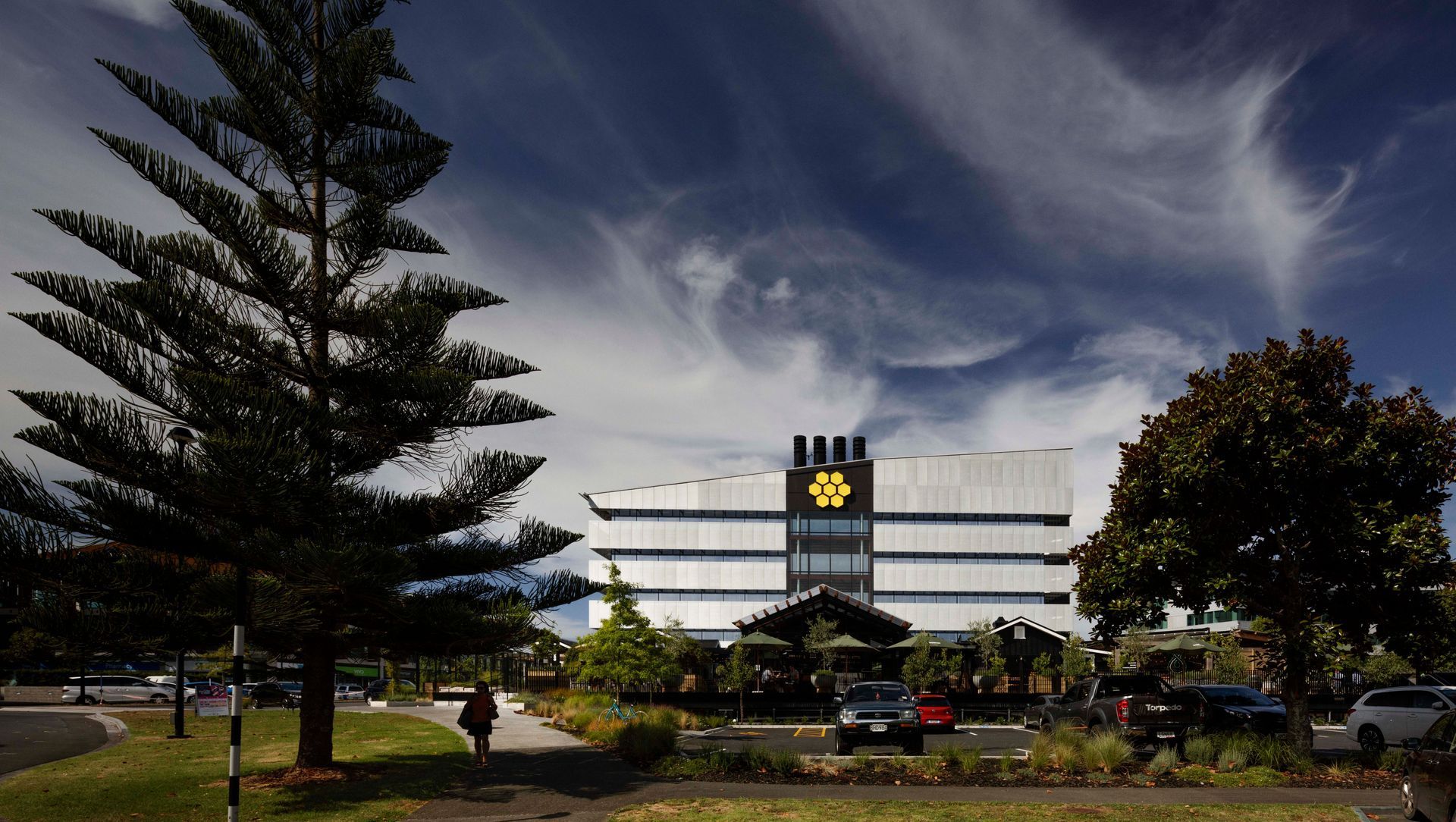 B:Hive Smales Farm banner