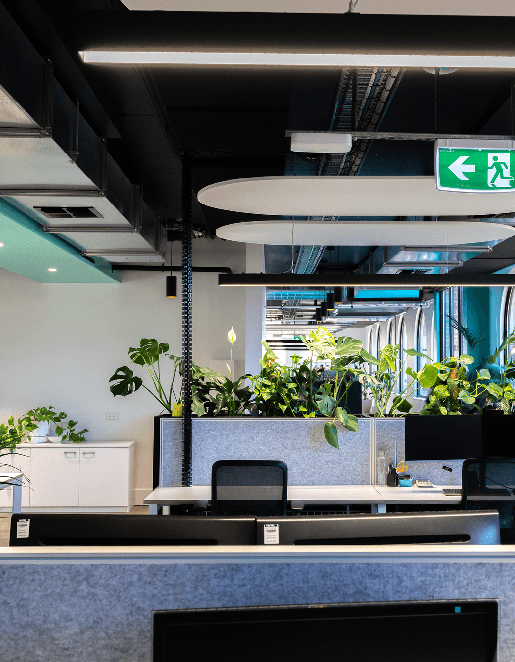 Photography: Andrew Purvis &amp; Unios Lighting