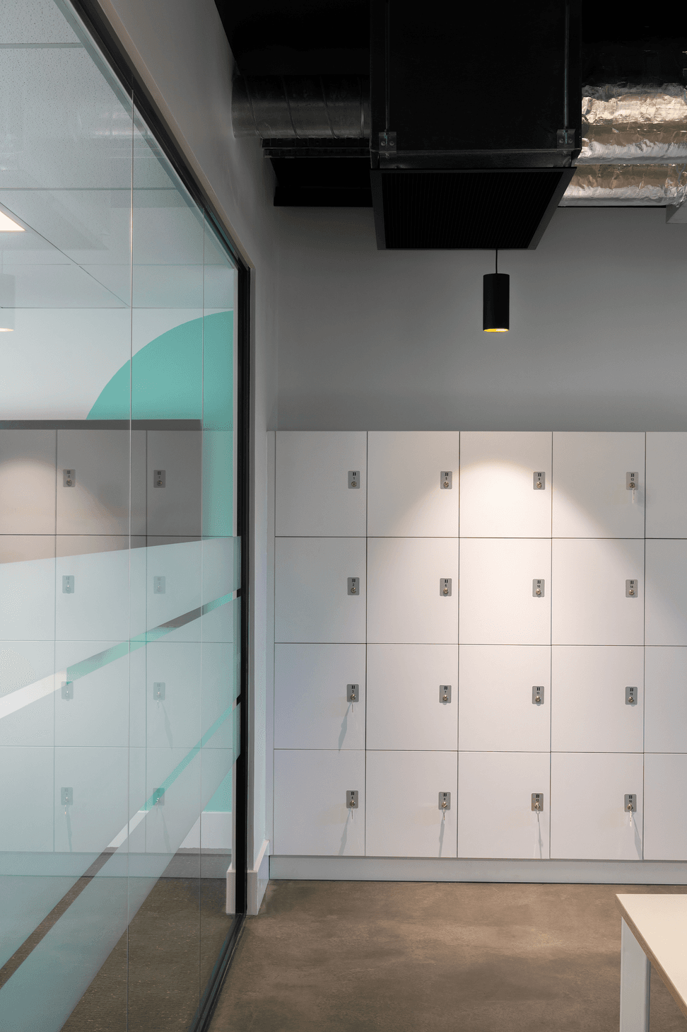Photography: Andrew Purvis & Unios Lighting