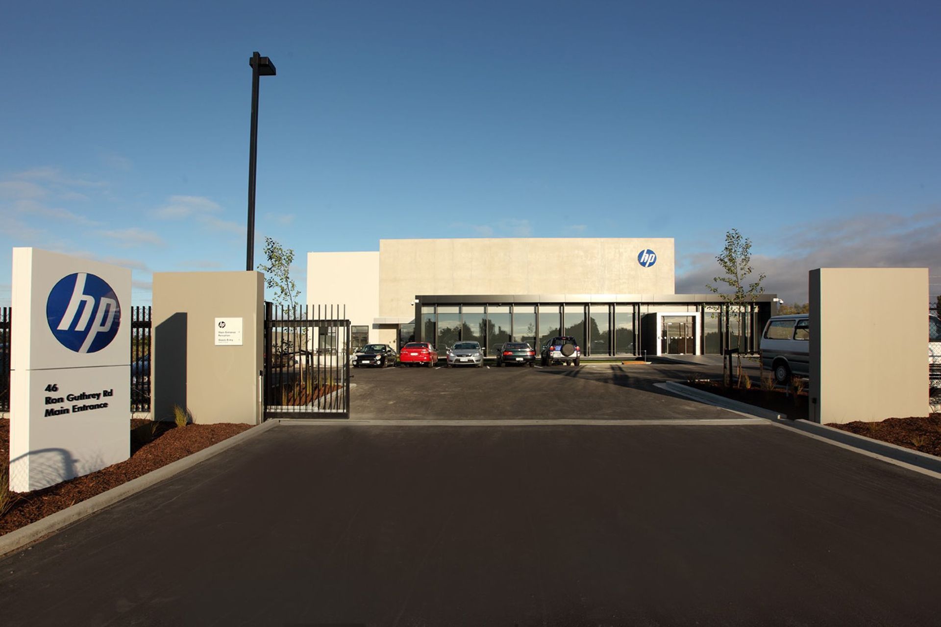 HP Office and Warehouse Building