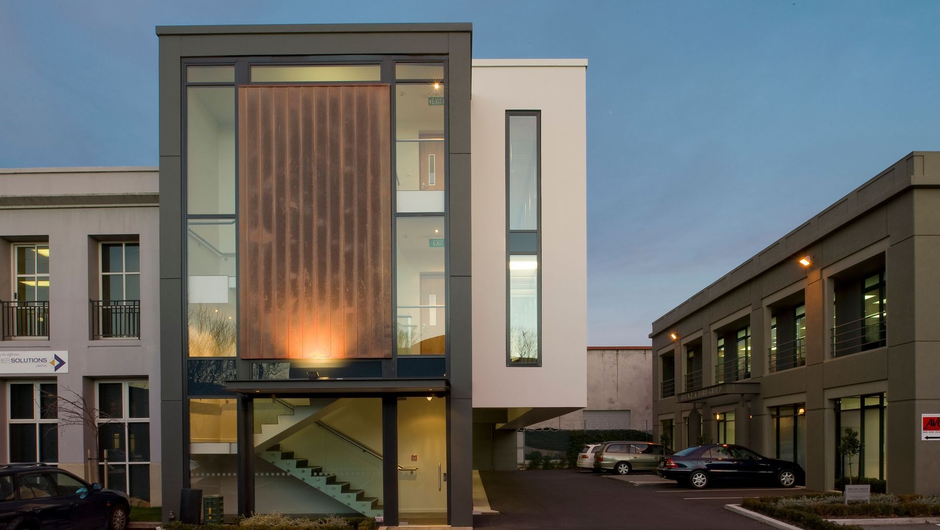 Leslie Hills Office Building banner