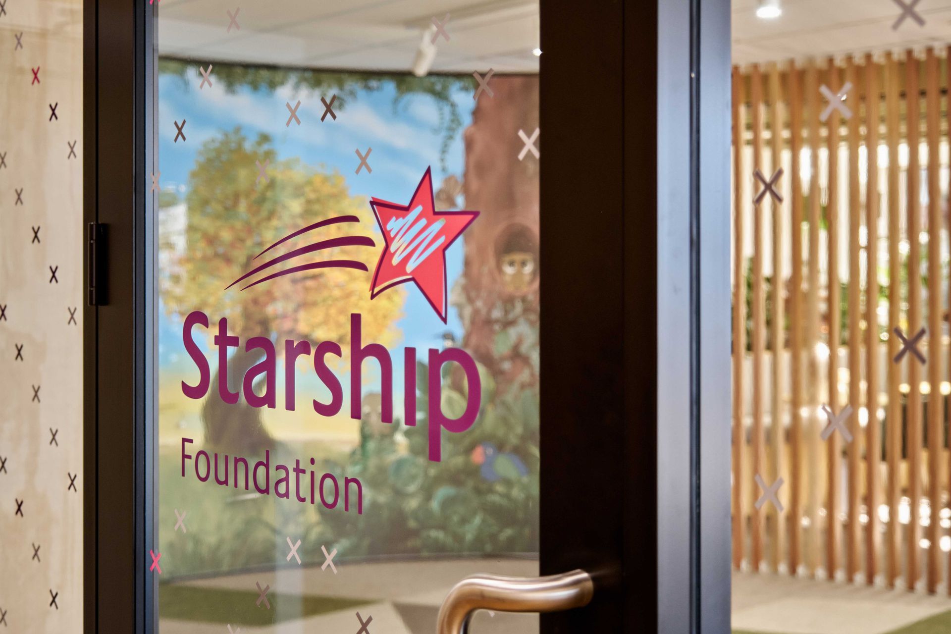 Starship-Foundation08.jpg
