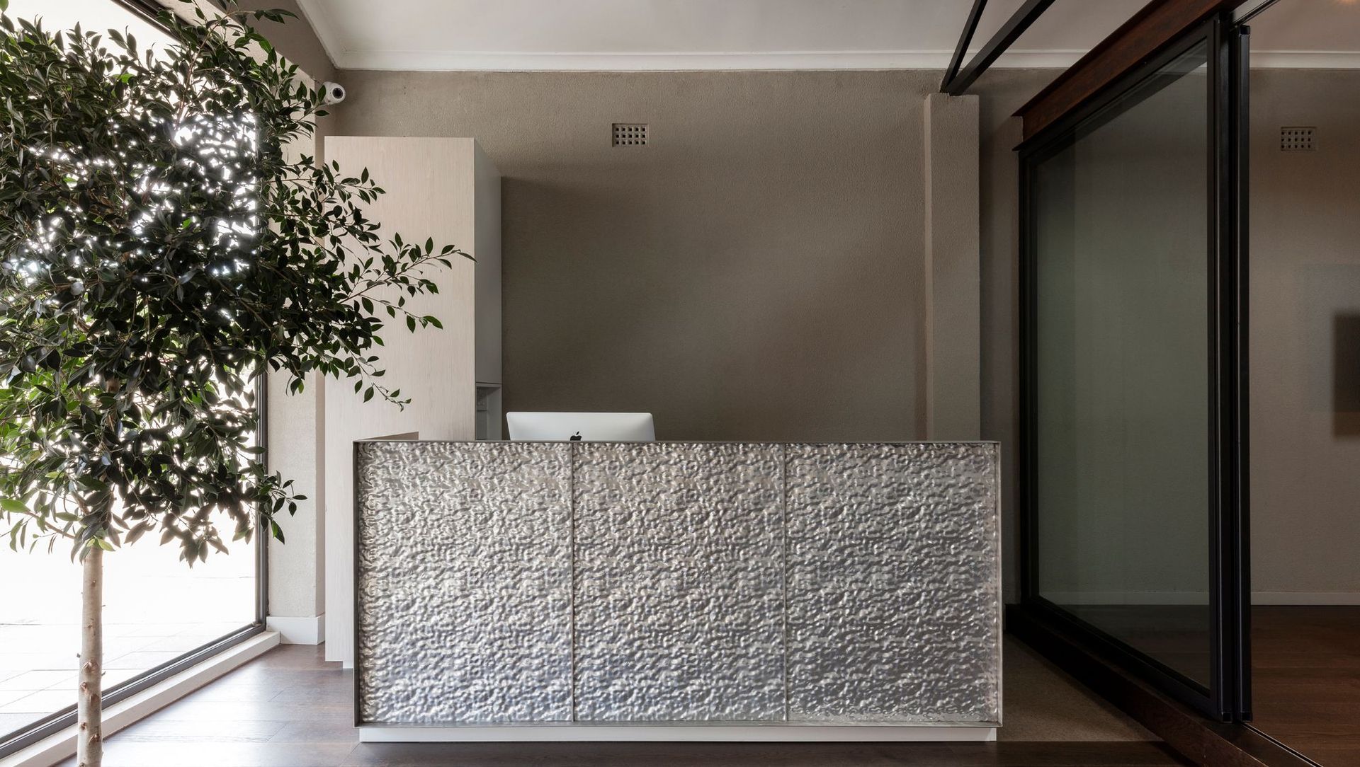 Laing + Simmons banner