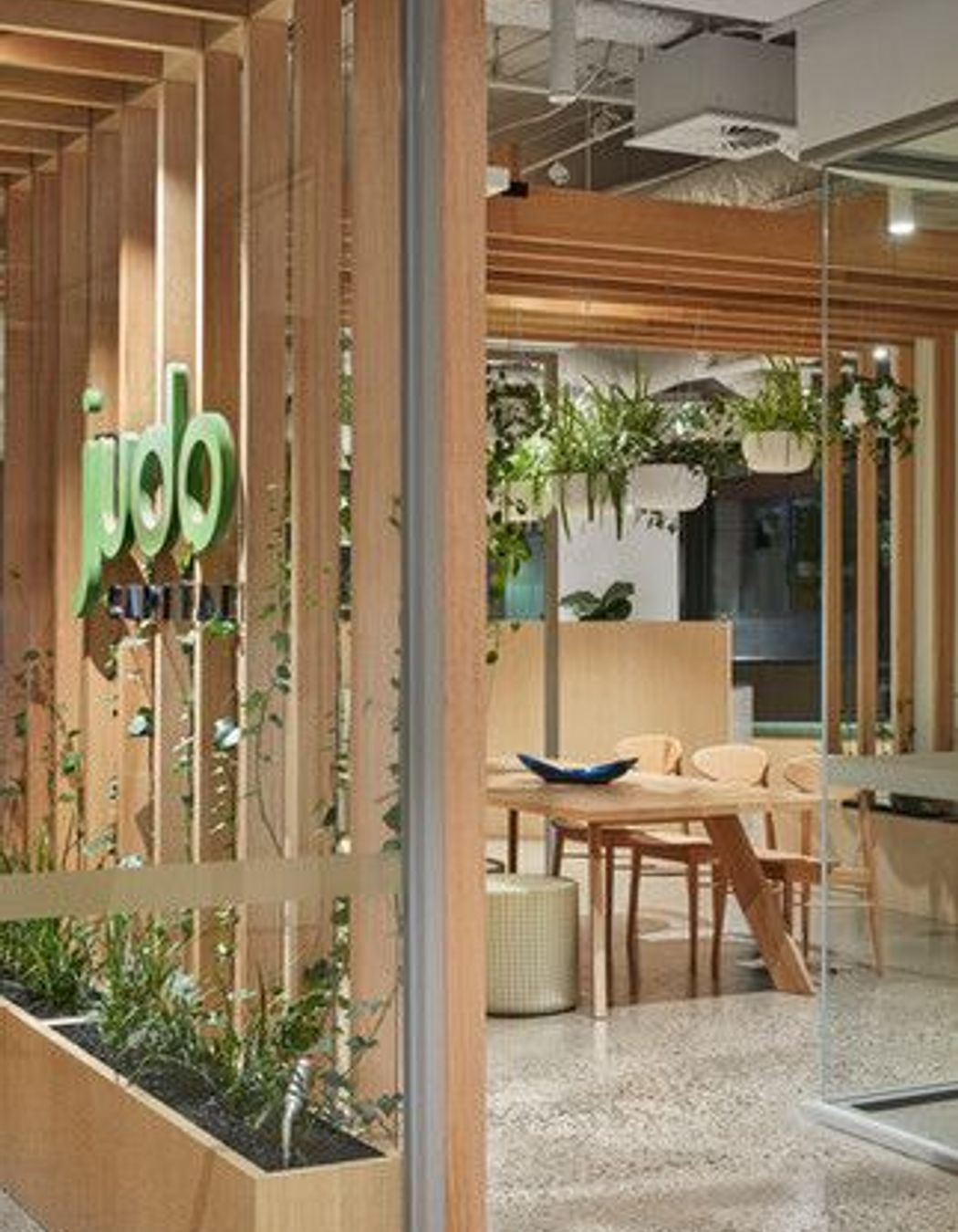 Photography: Peter Clarke