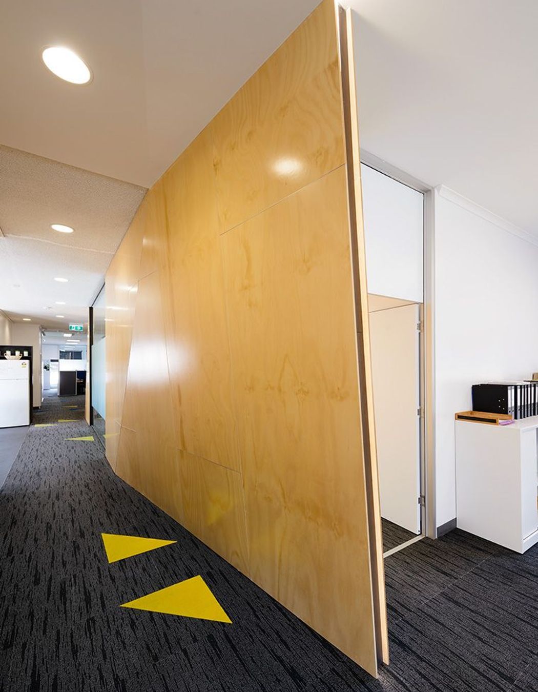 bennetts-office-fitout-blade.jpg