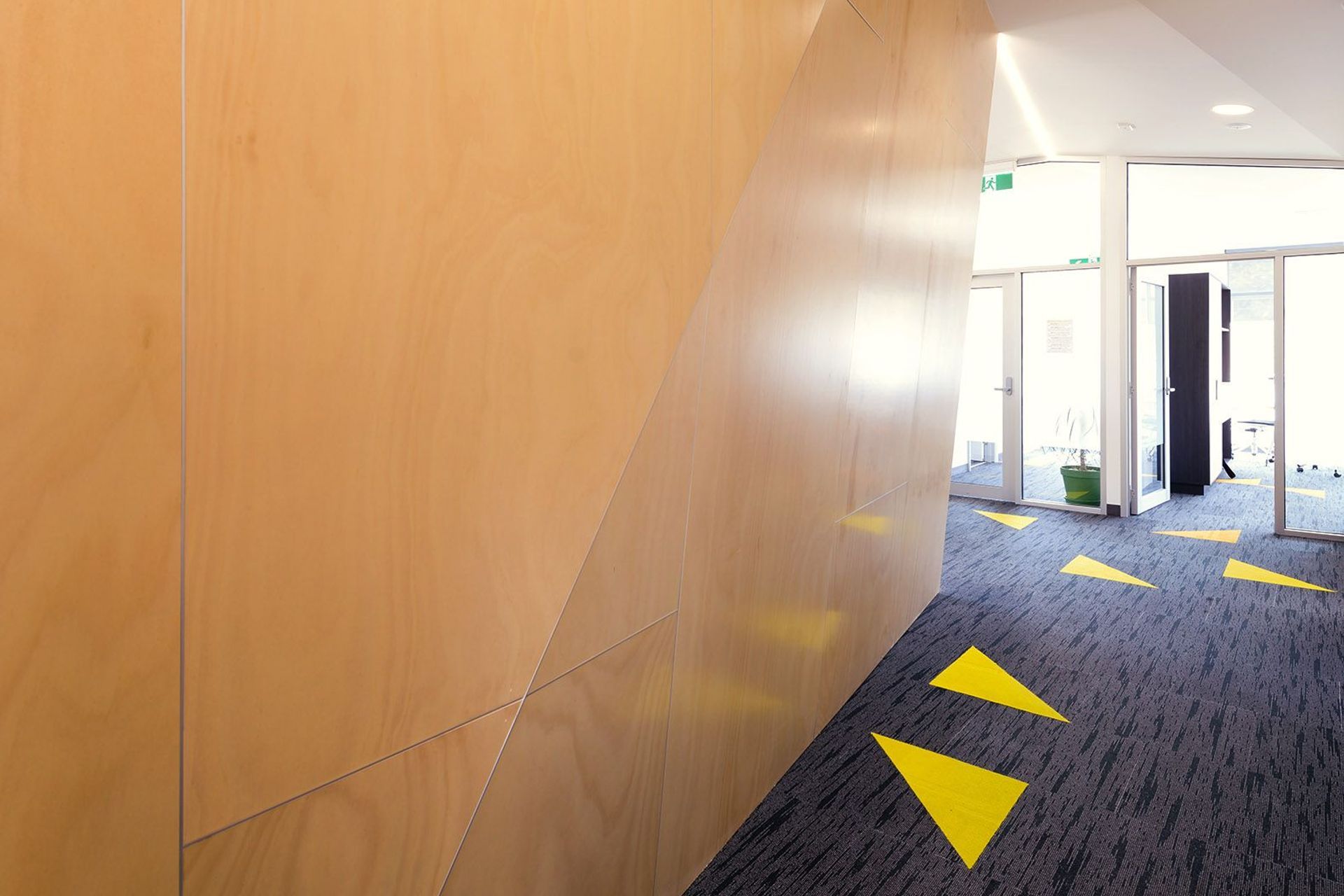 bennetts-office-fitout-wall.jpg