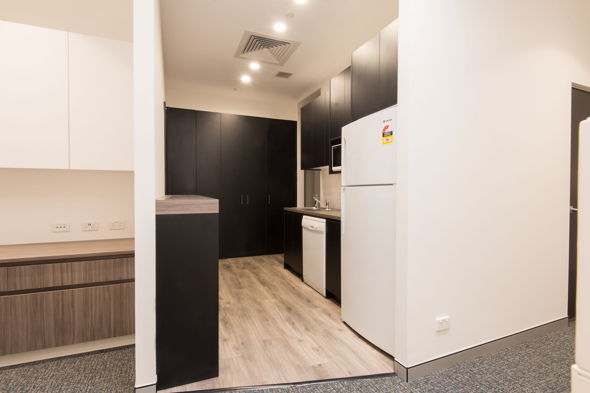 ST IVES SHOPPING CENTRE MANAGEMENT