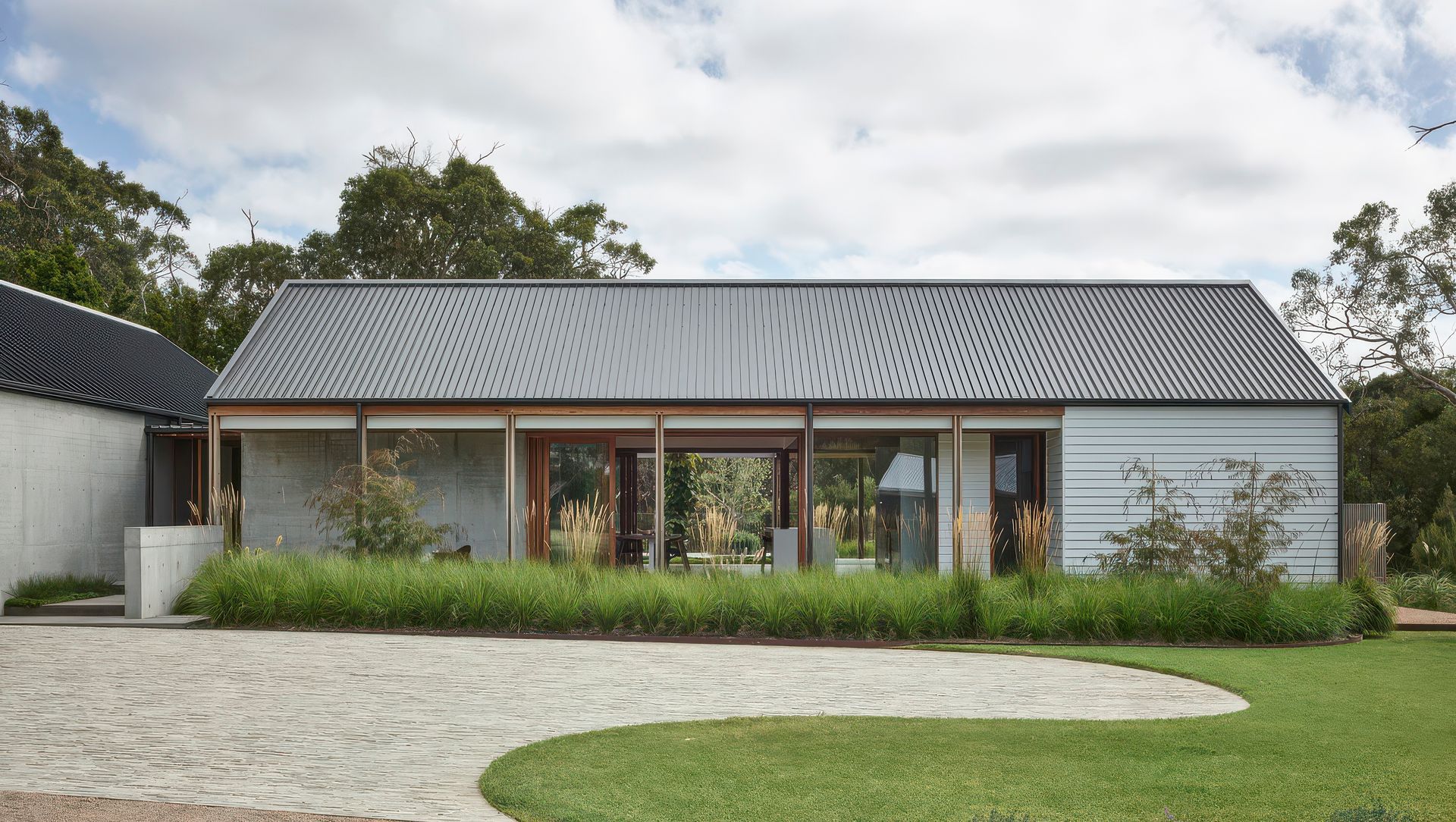 Honeysuckle House Shoreham banner