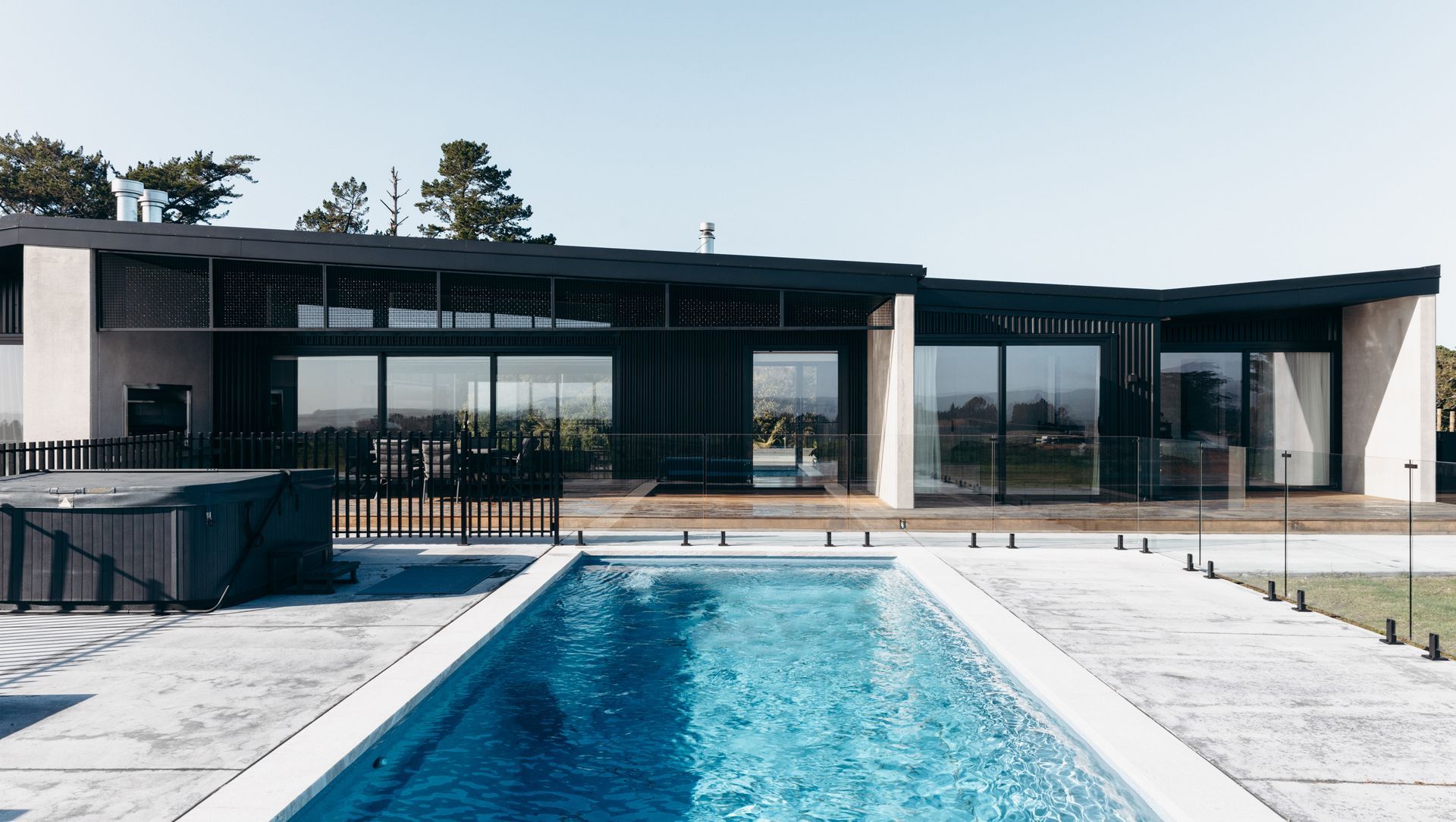 Omanawa Farm House banner