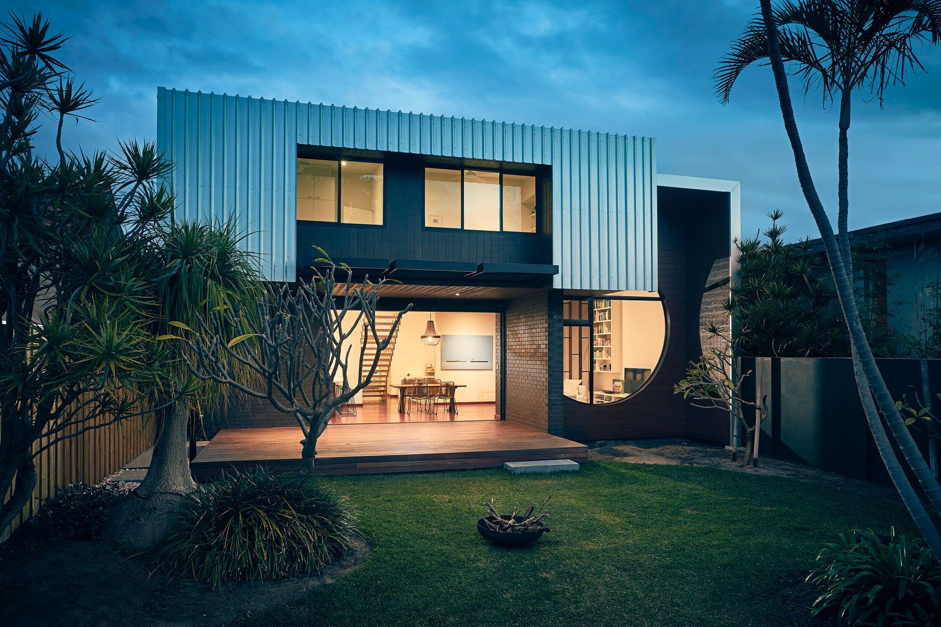 Photography : Luke Carter Wilton