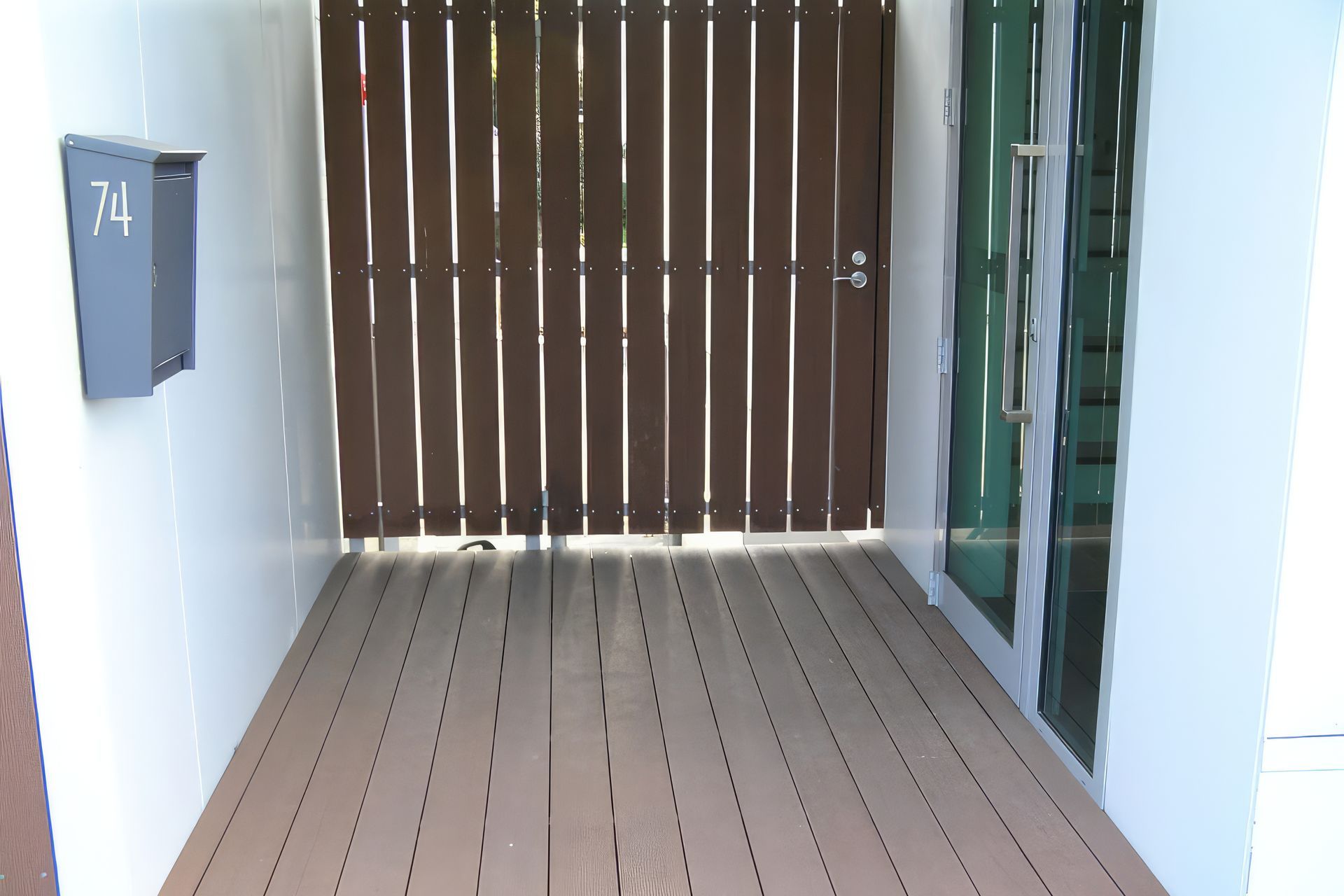 upFencing-Decking-1024x766-fix-standard-scale-400x.jpg