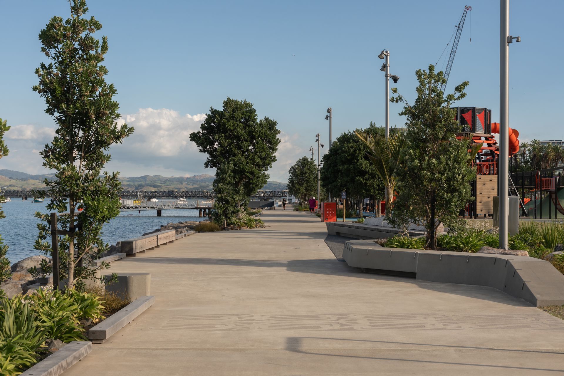 HEB-Construction-Tauranga-Seawall-Boardwalk-032025-23.jpg