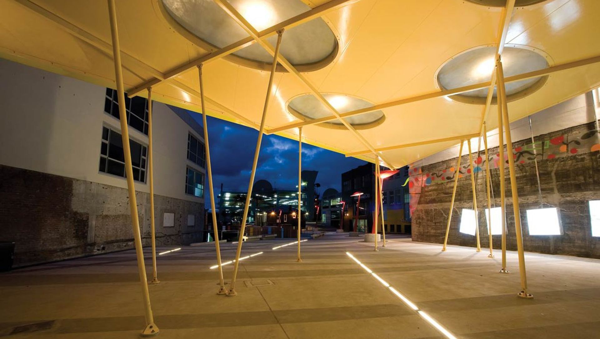 Huatoki Plaza, Auckland banner