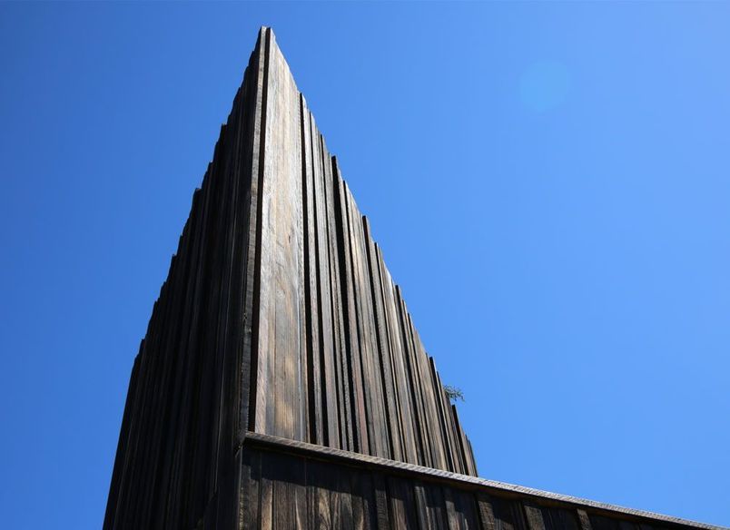 Monolitus Domum / Sculpture by the Sea