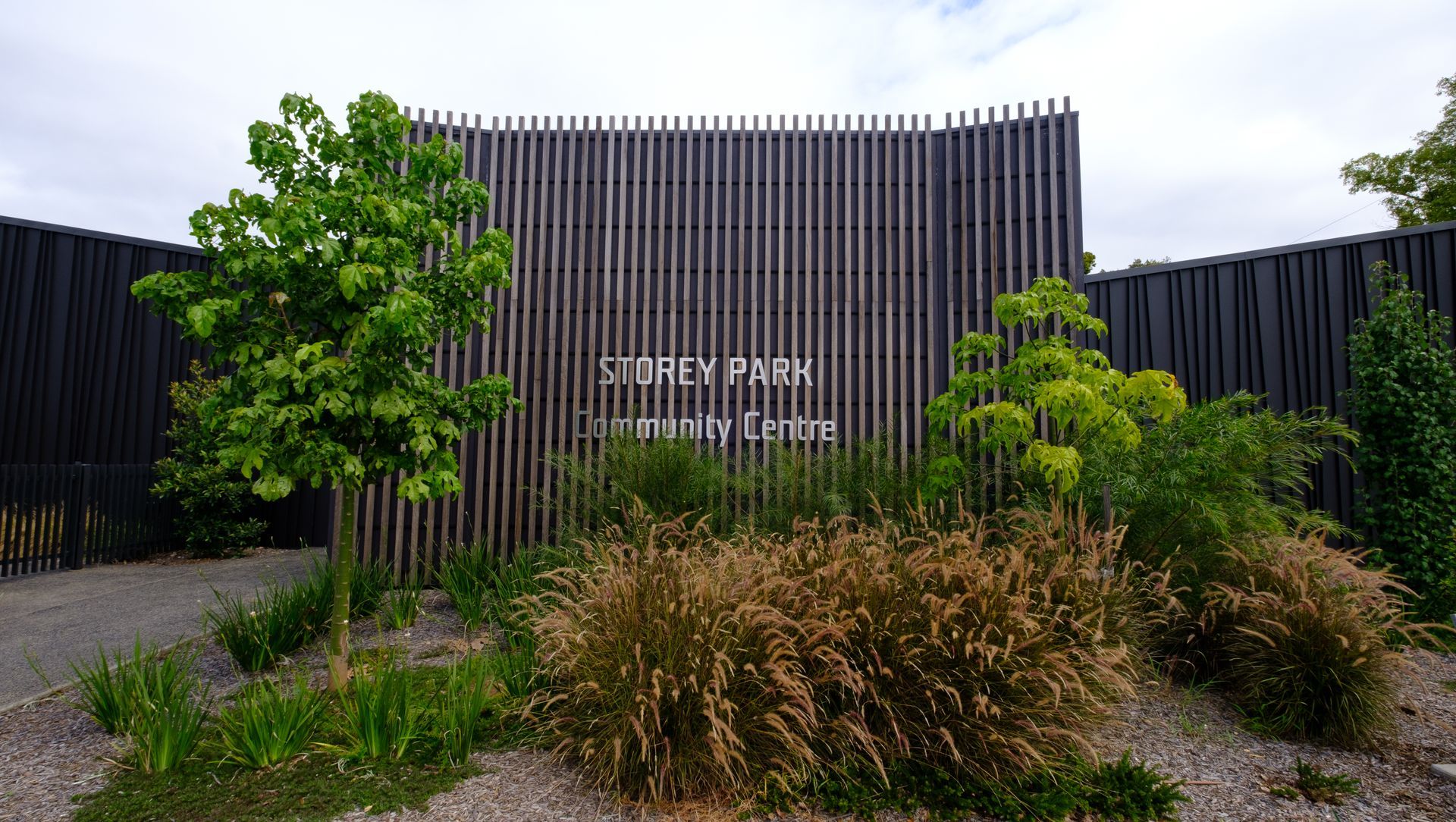 Genesis (Standing Seam) Tapered – ‘Storey Park Community Centre’, Hornsby banner
