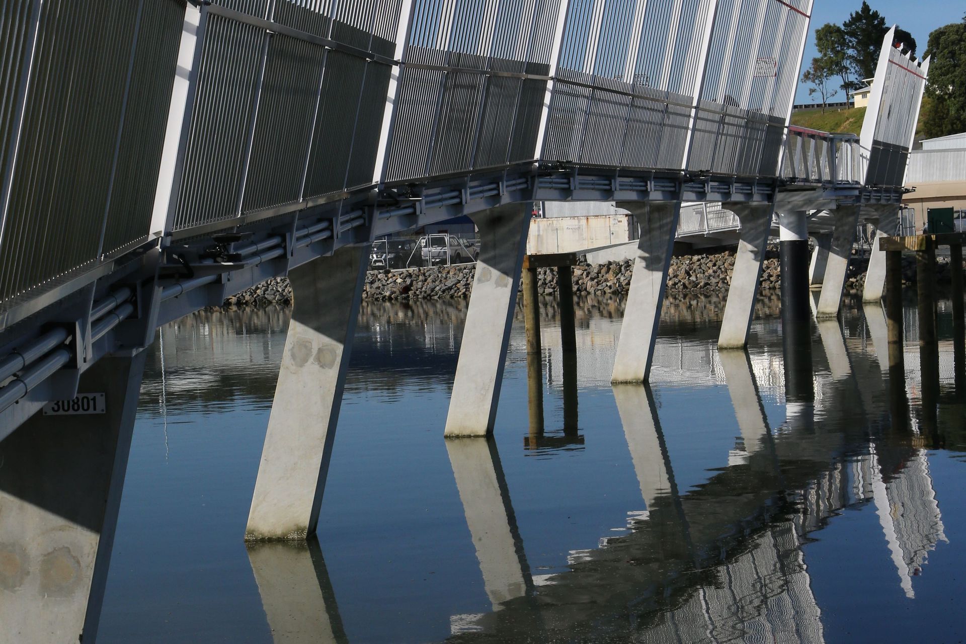 Kotuitui Whitinga Footbridge
