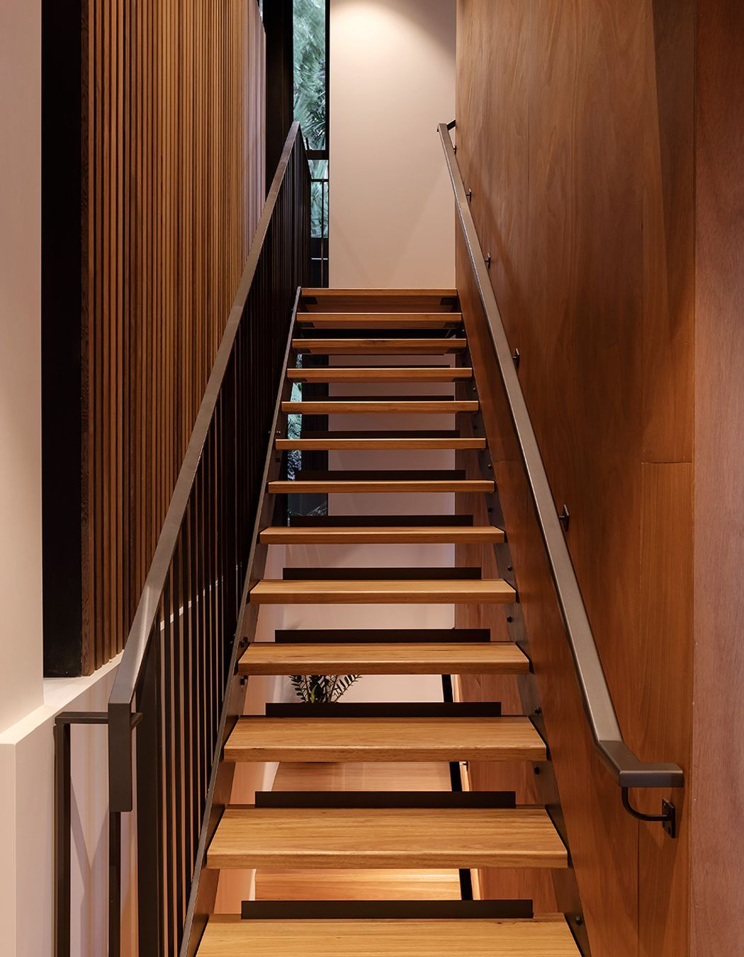 Hobson Bay Residence