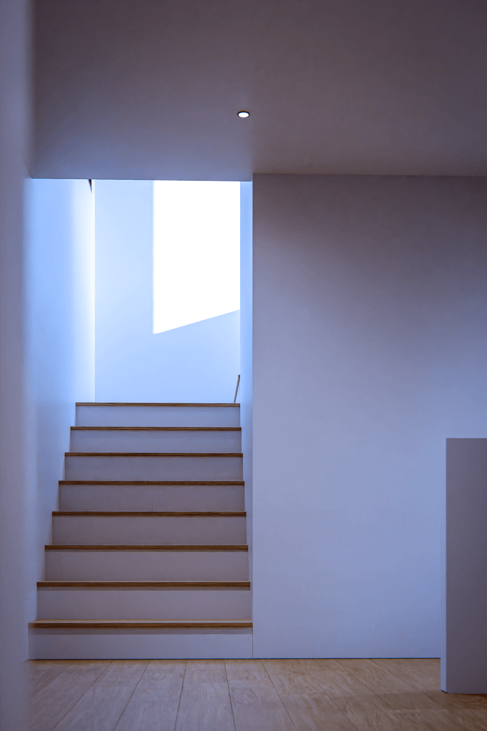 CameraStair1001Post-v2.png