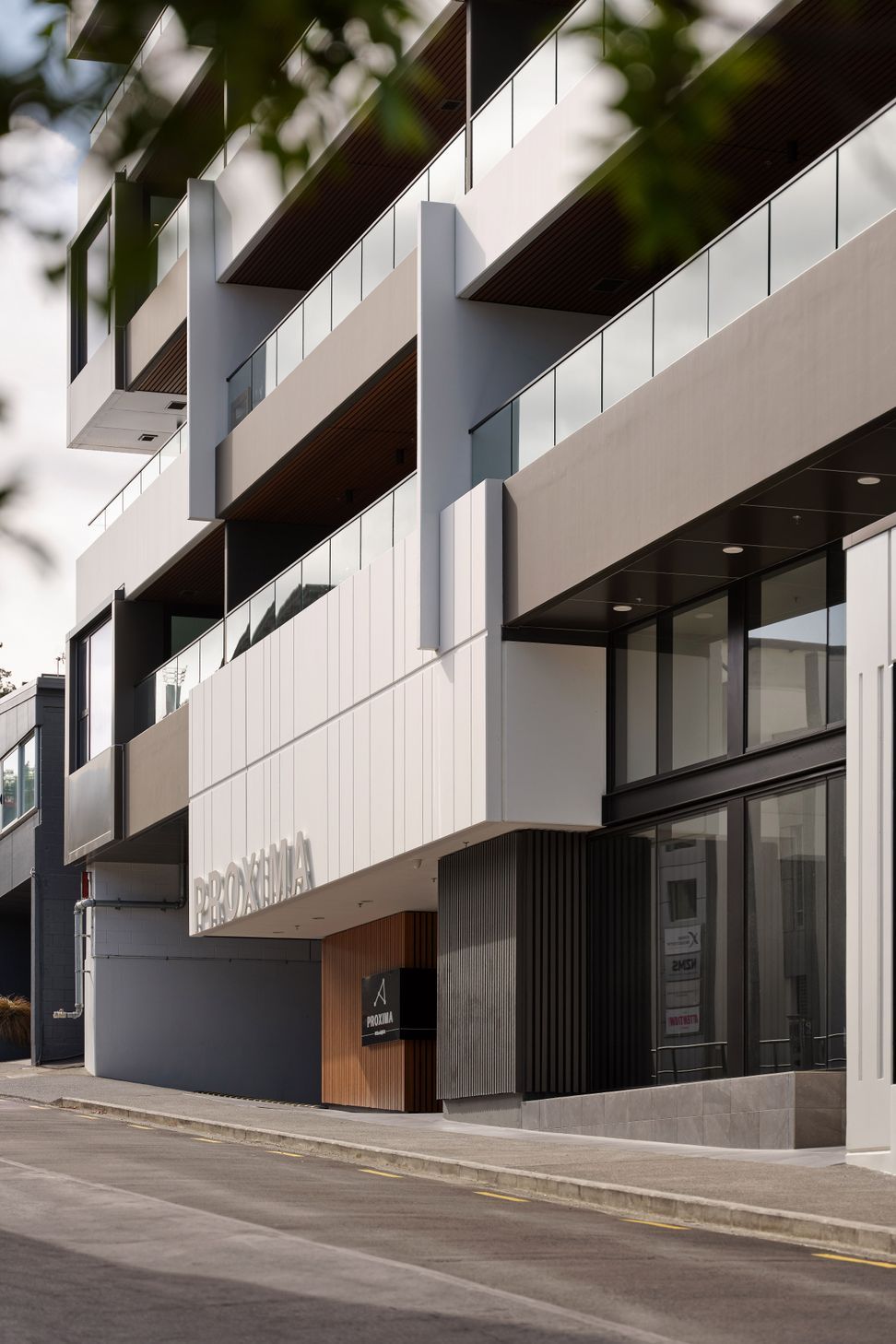 Proxima-ResidencesCat4Image-10.jpg