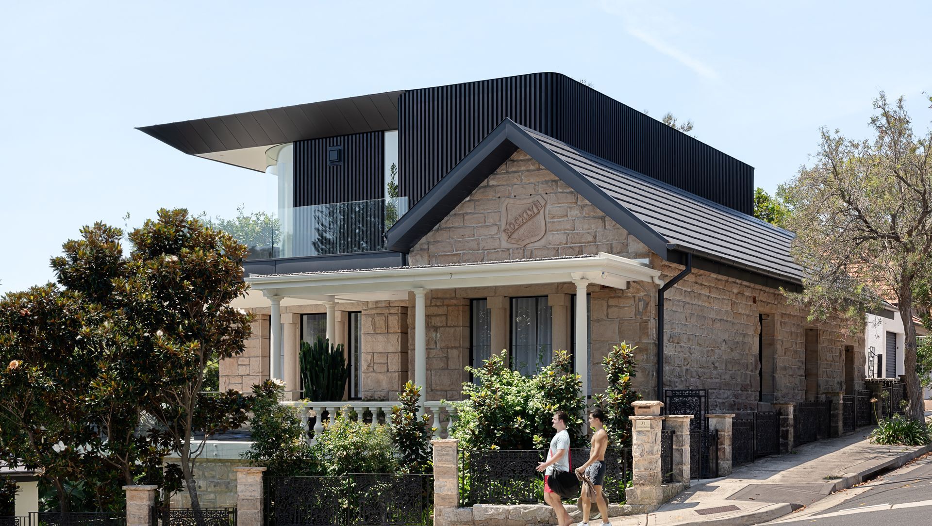 Stonemason's House banner