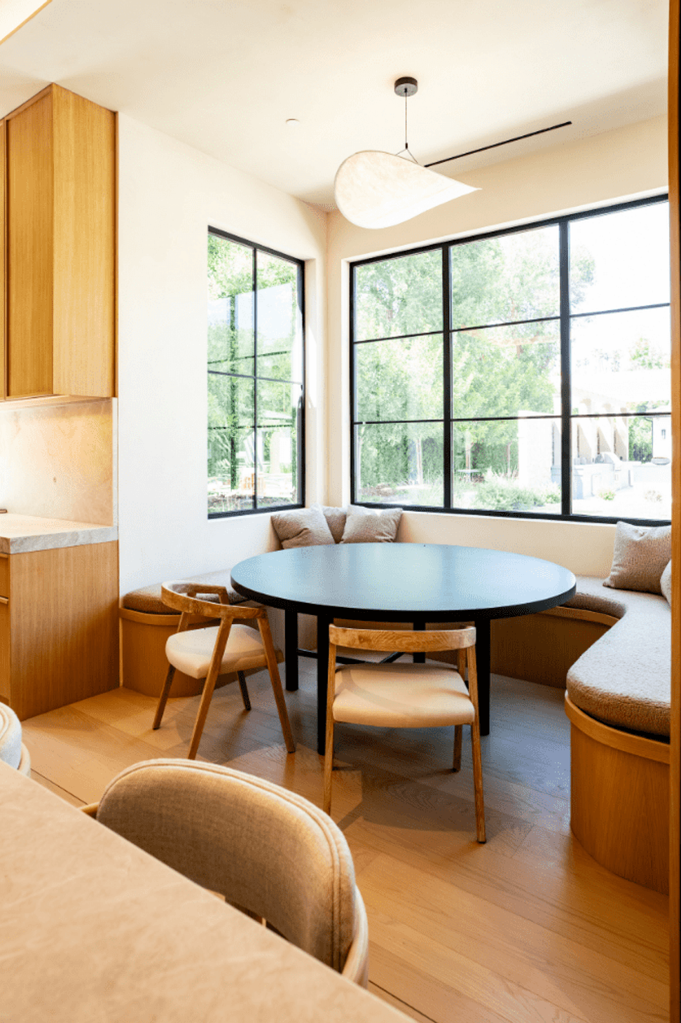 Hidden-HillsBreakfast-Nook.png