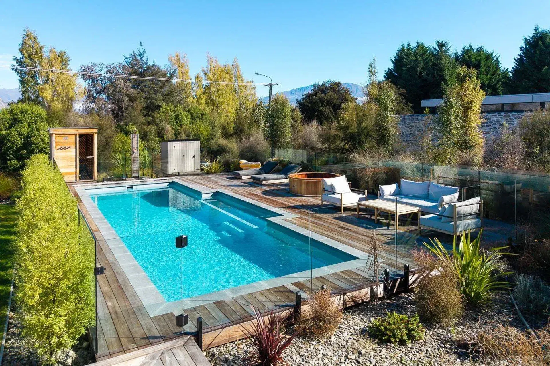 projects-beacon-poolscape-web-02.webp
