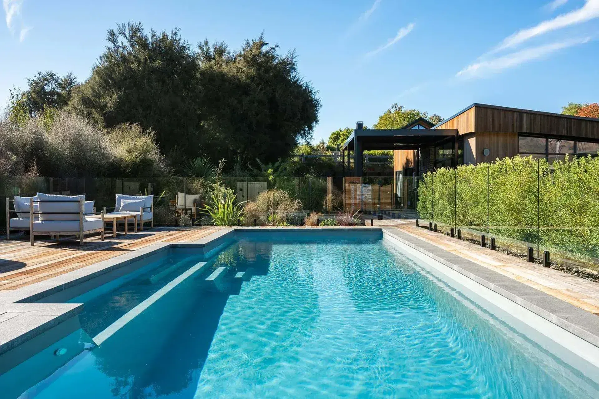 projects-beacon-poolscape-web-04.webp