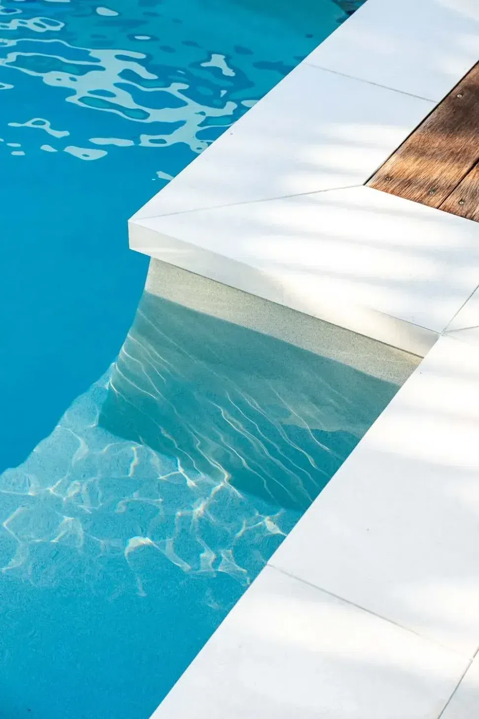 projects-peninsula-poolscape-web-03.webp