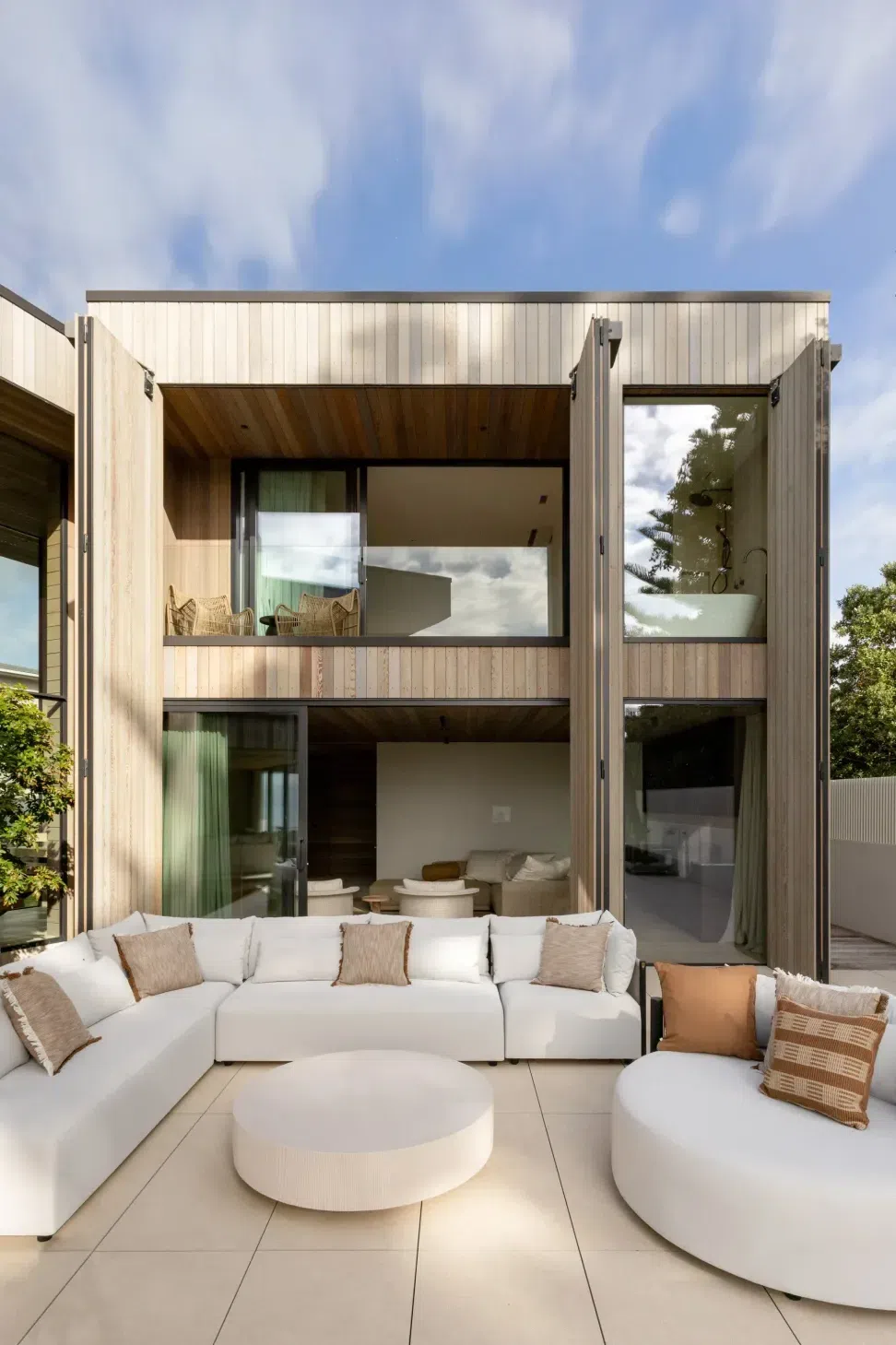 the-retreat-papamoa-outdoor-04.webp
