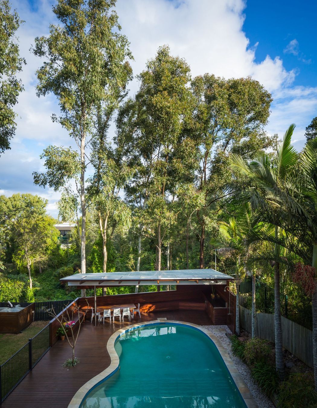 Yeerongpilly Poolhouse