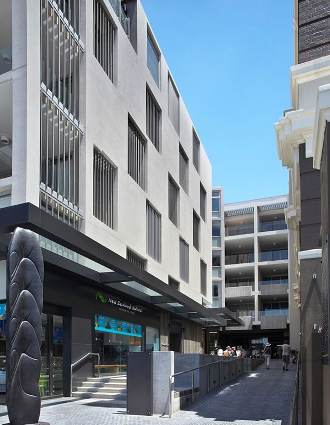 MHNDU The Beach House