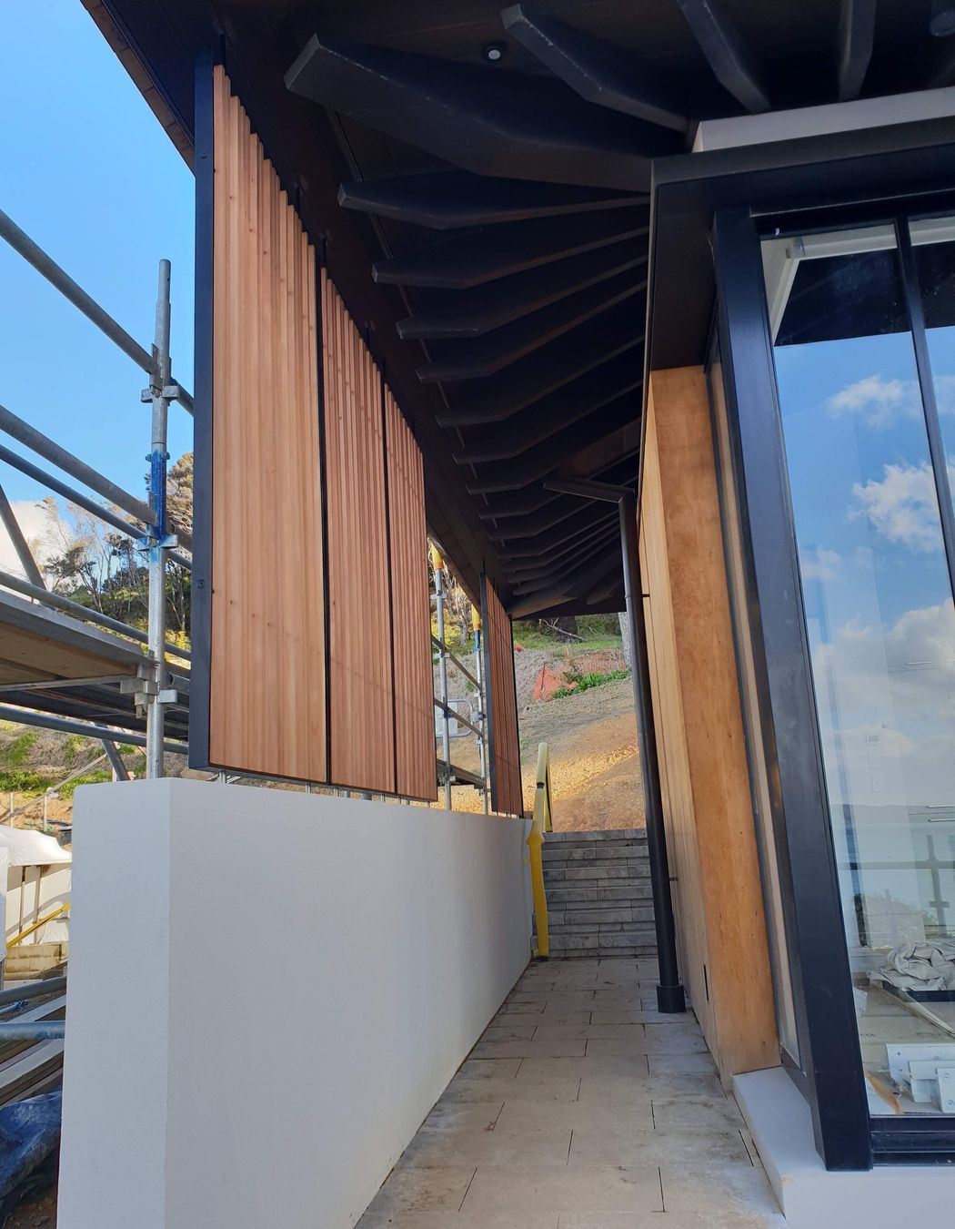 Decking with privacy wall