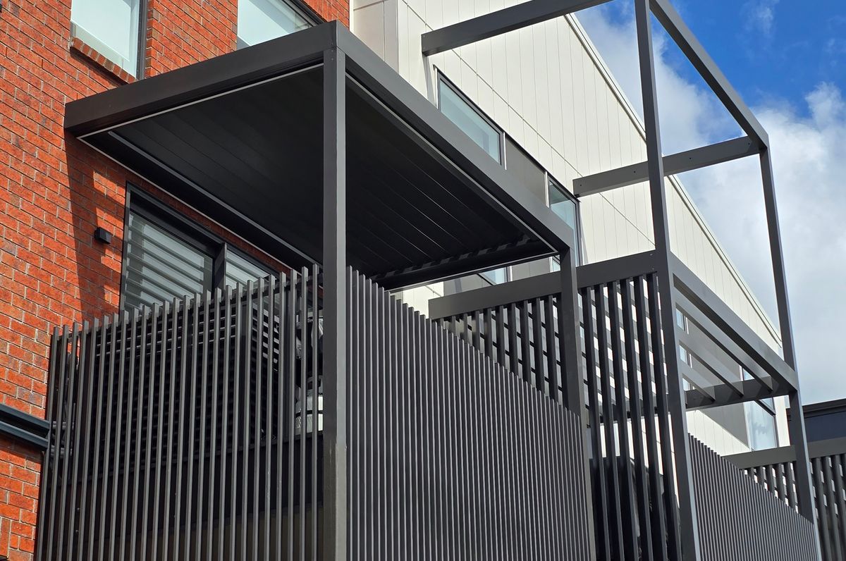 Hobsonville Point Integrated SunPivot® Louvre Roof