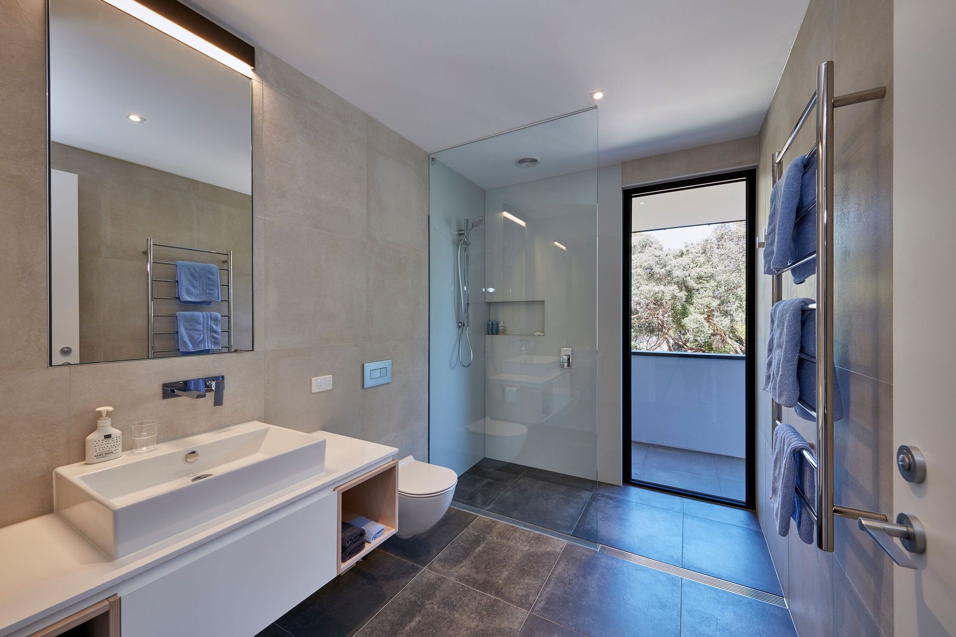 Photography: Aaron Pocock Photography