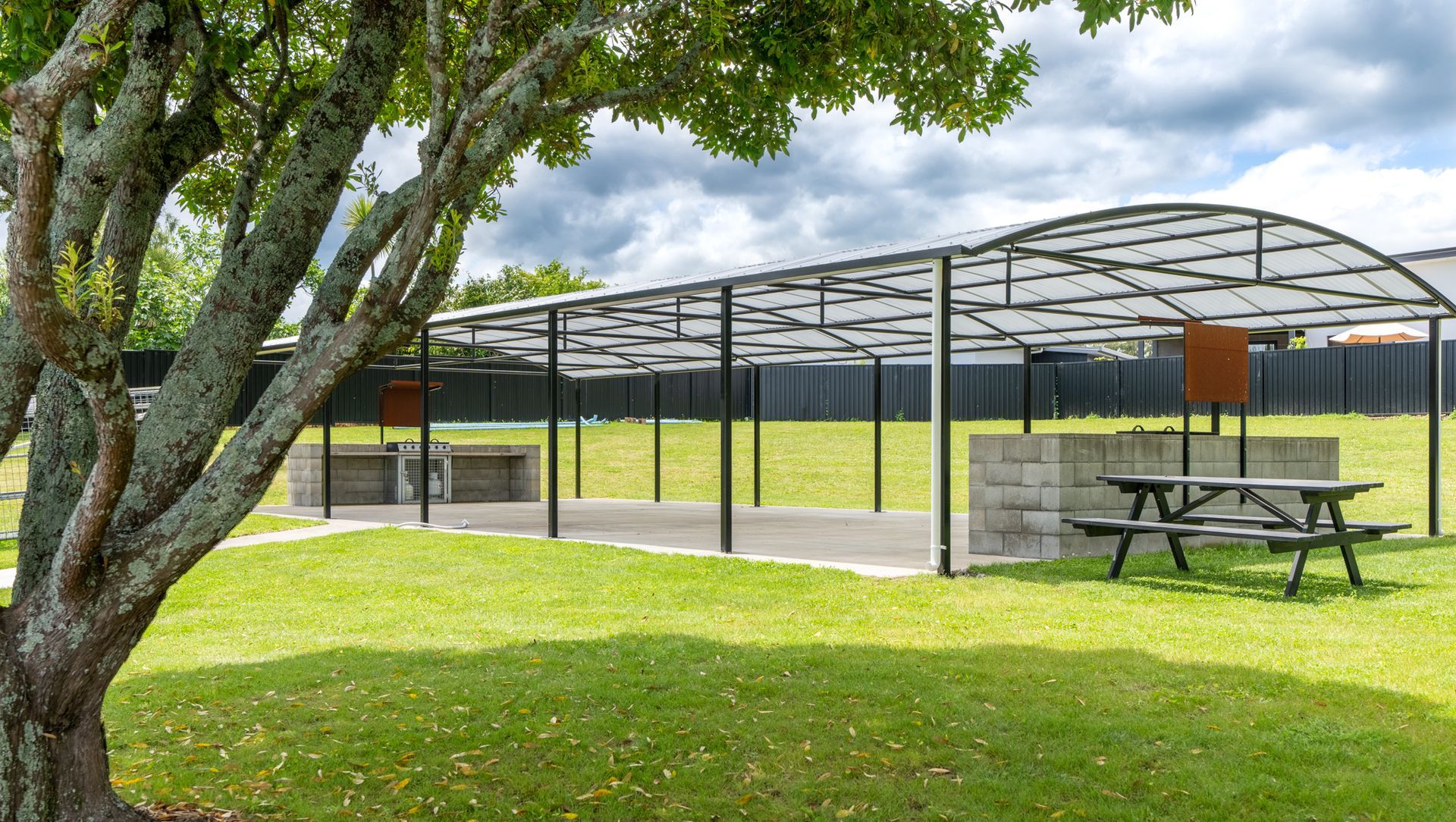 Cambridge Perry Aquatic Centre Archgola Pergola Canopies banner