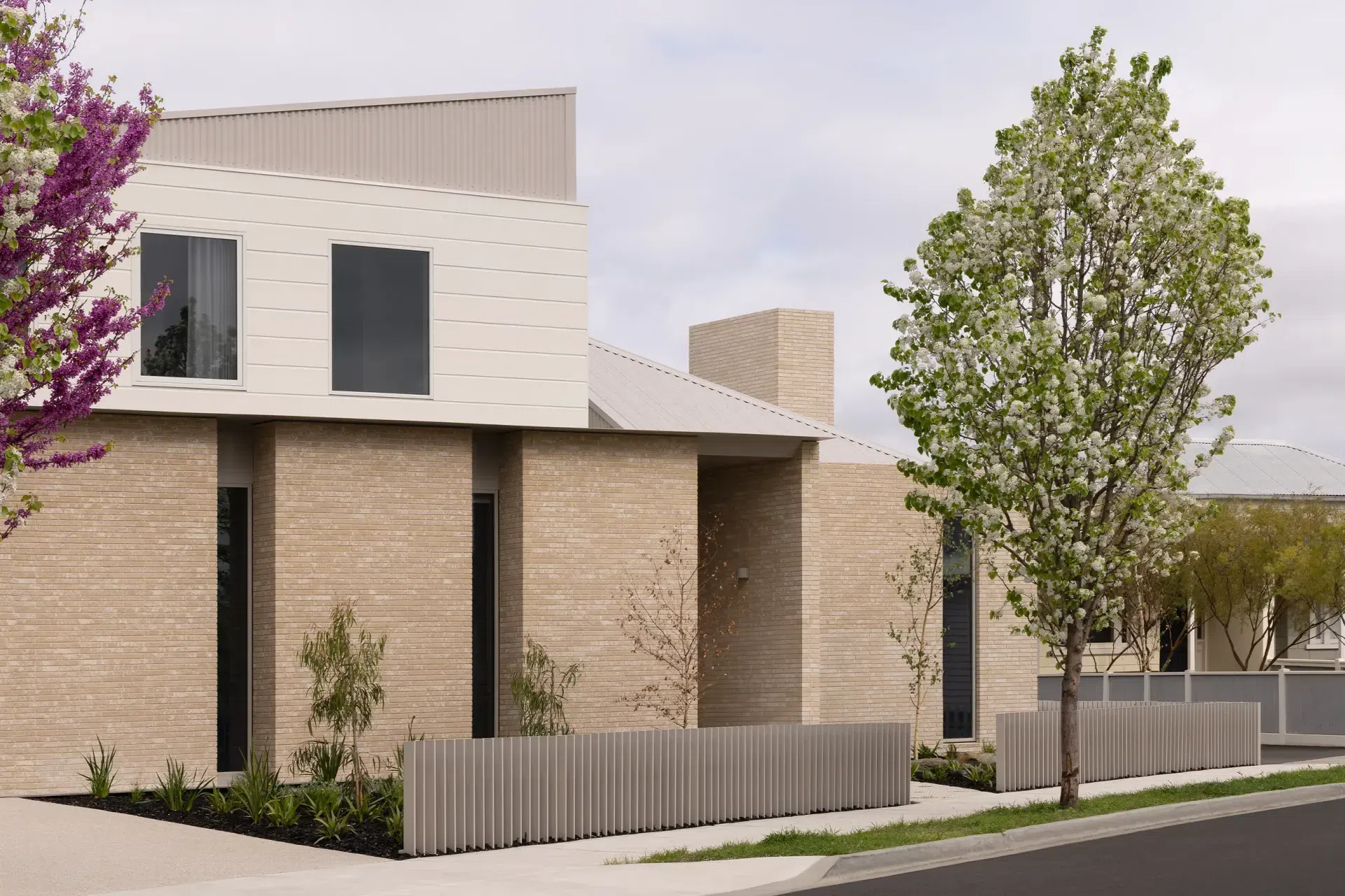 Arli-Homes-Custom-Case-Study-Header-Project-Alston-Williamstown-2500x1700-10.webp