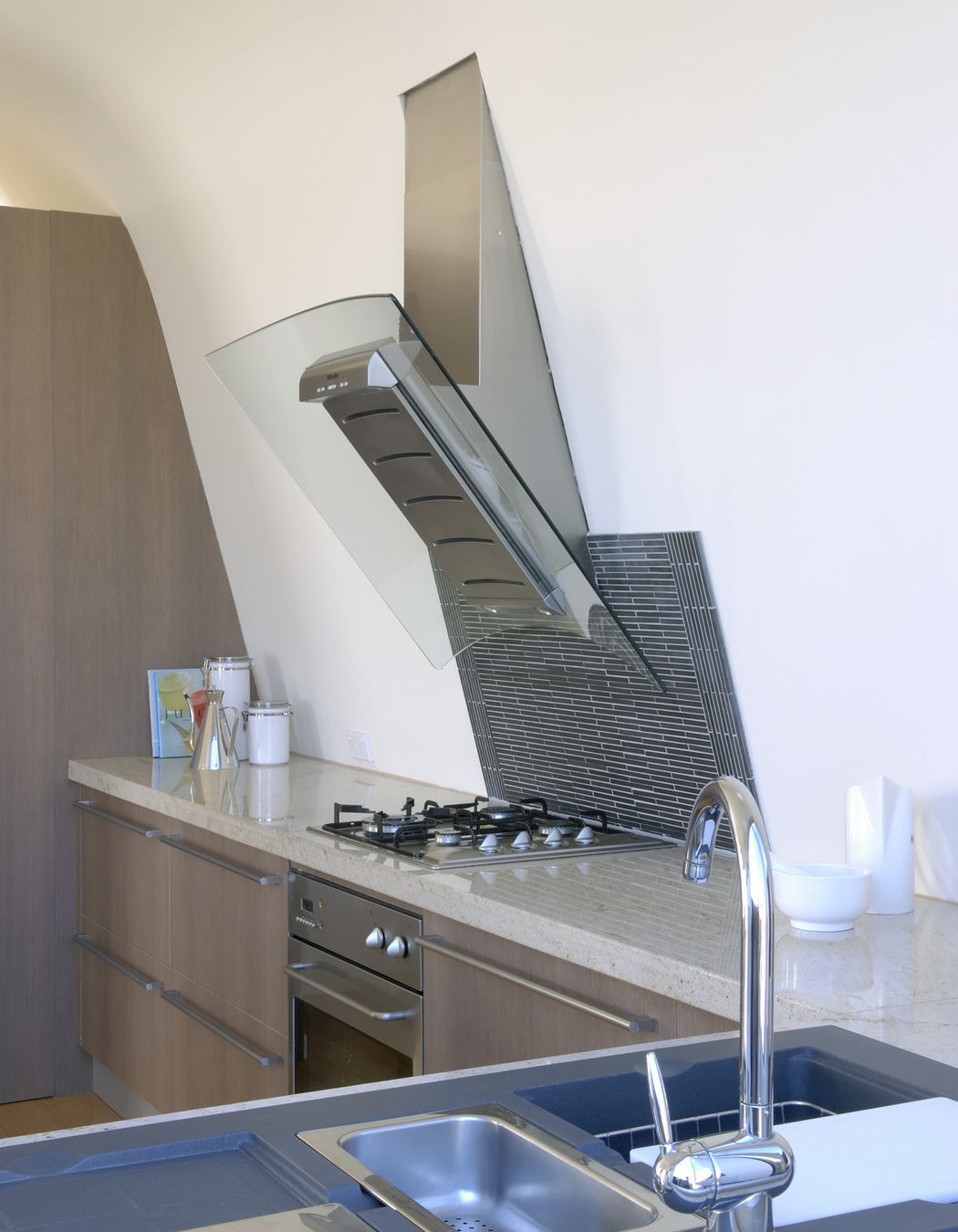 Photography: Shania Shegedyn