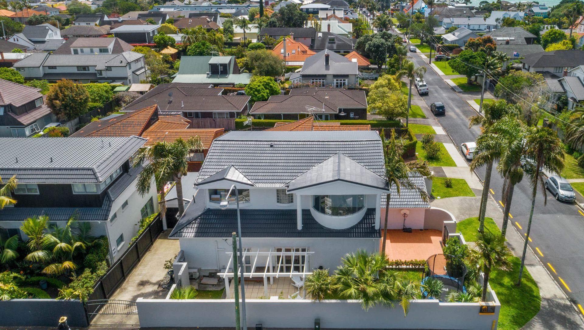 Ocean View Drive, Milford banner