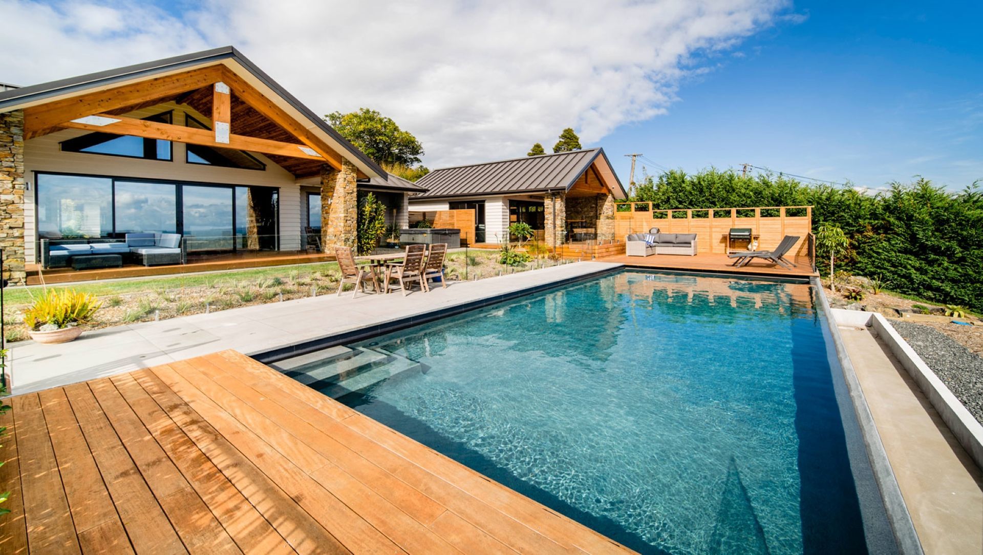 Waikopua Pool House banner