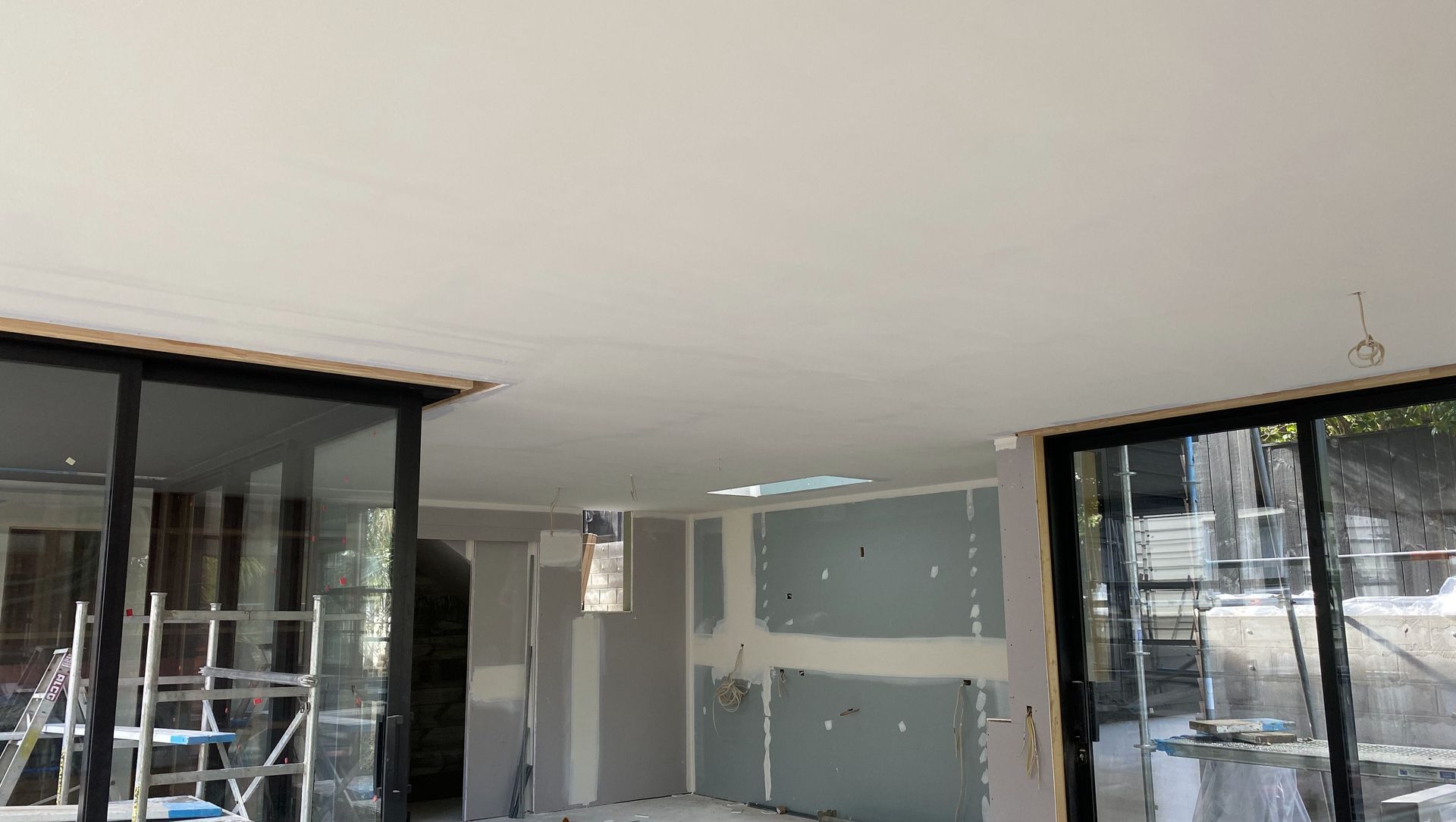 76 O'Neill Street banner