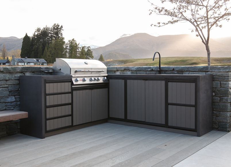 Millbrook Outdoor Kitchen