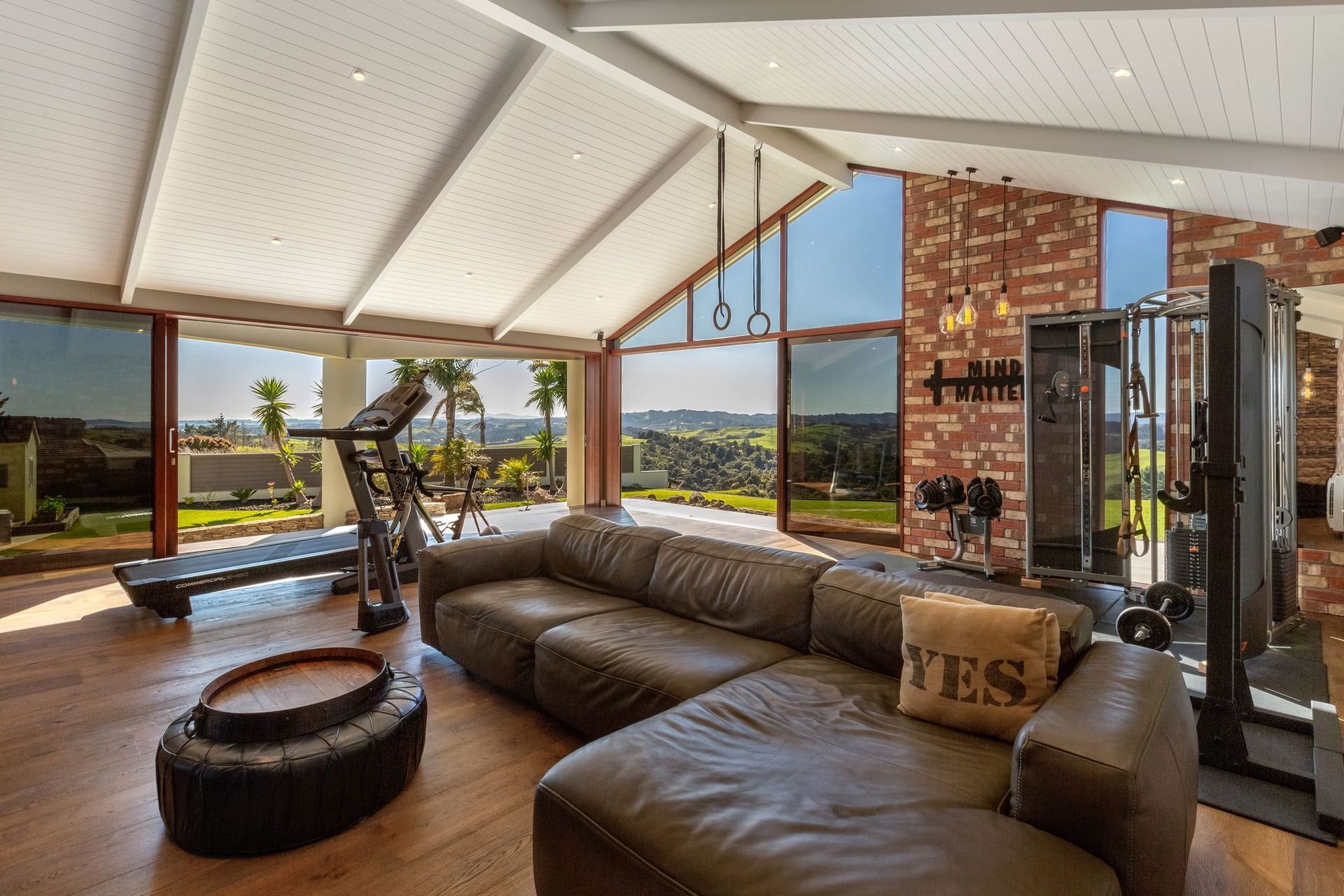 Redoubt Road Manukau Heights