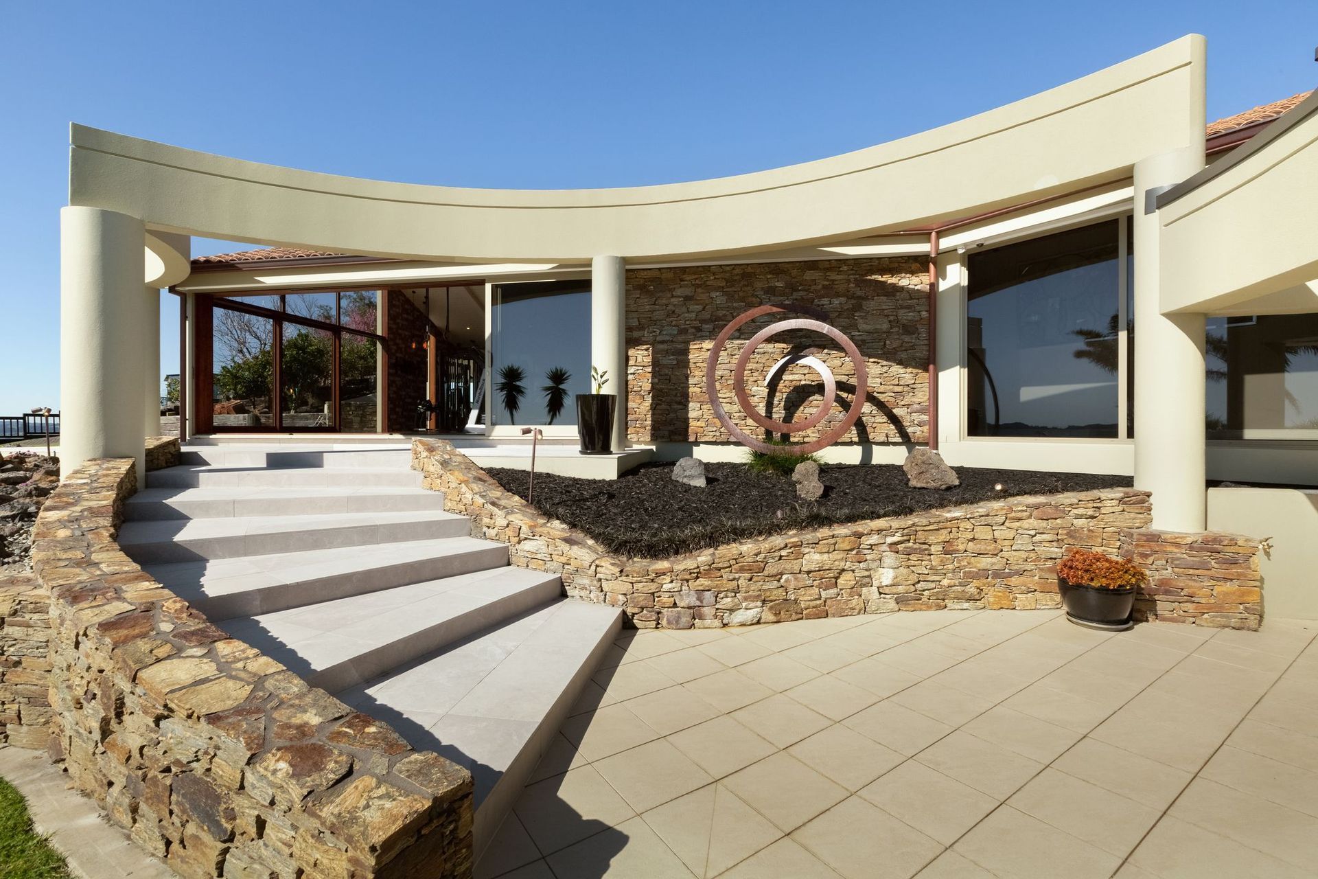 Redoubt Road Manukau Heights