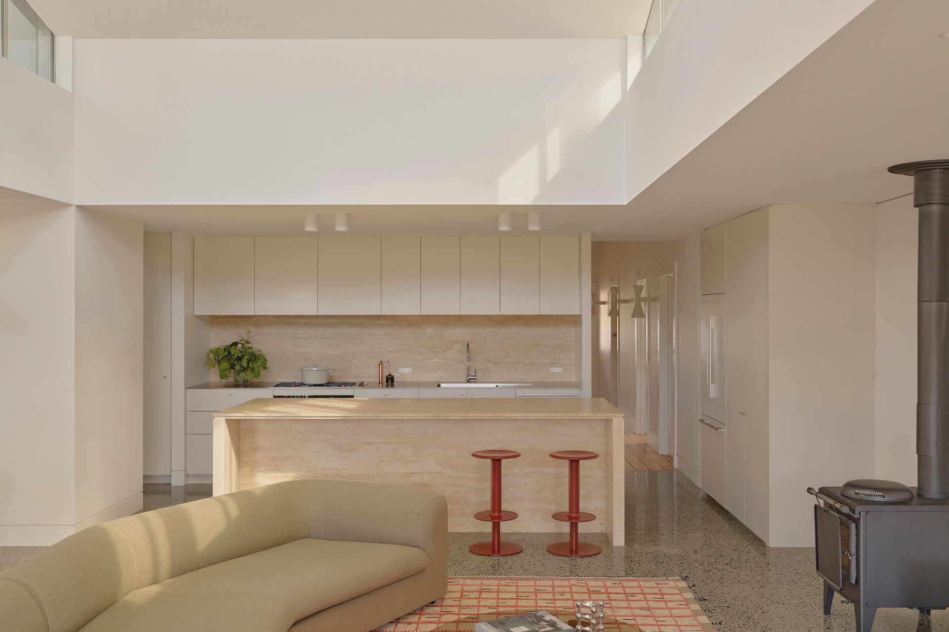 Studio-Ceravolo-Maribyrnong-I-HouseSean-Fenessey08web.jpg