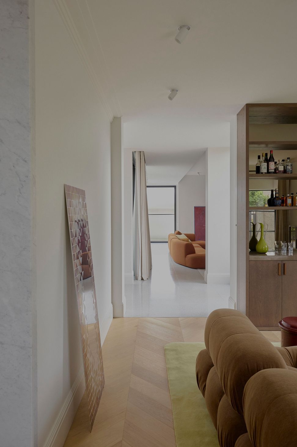 Studio-Ceravolo-Strathmore-Courtyard-House-Sean-Fennessy-08-Web-Res.jpg