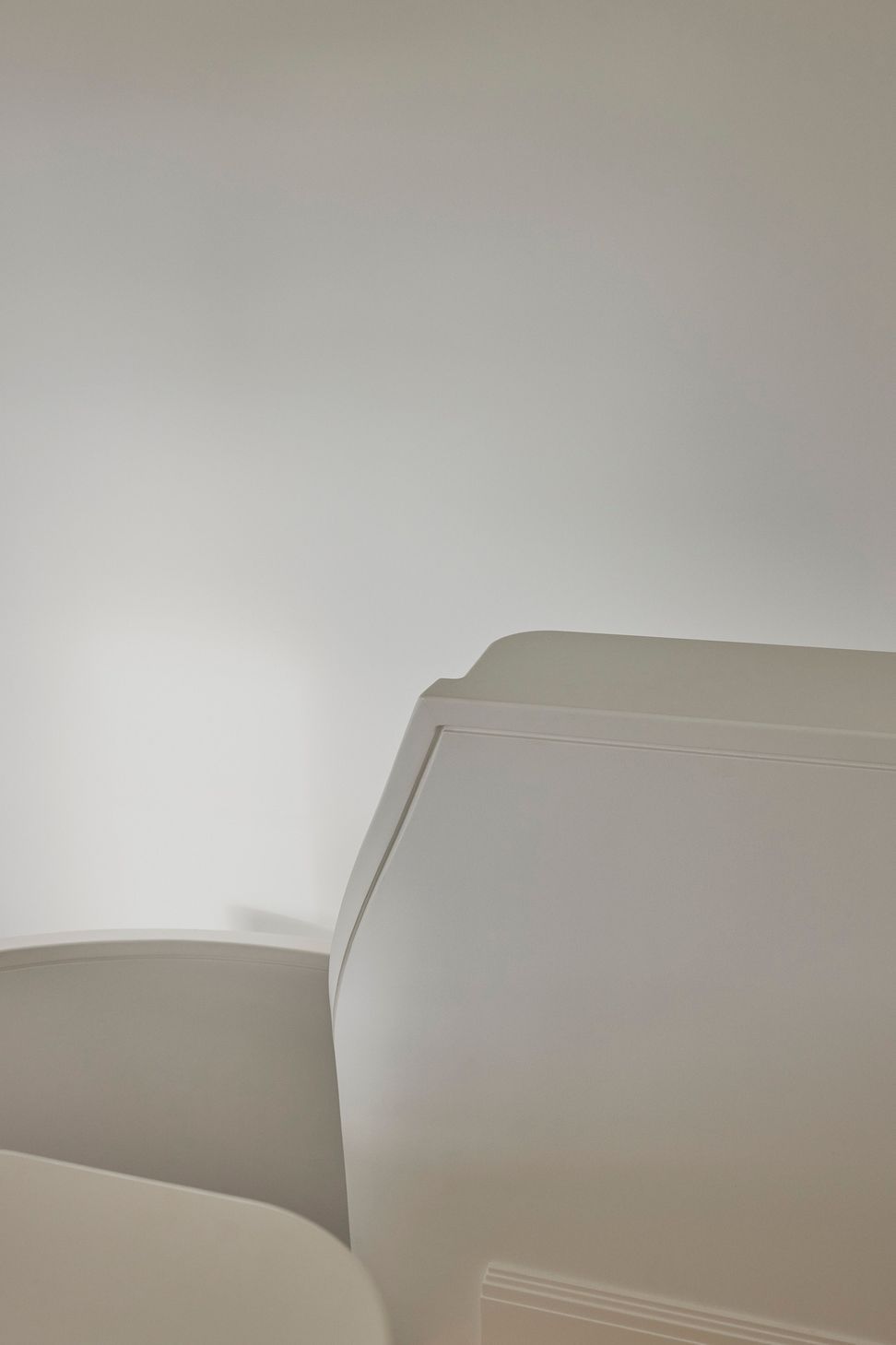Studio-Ceravolo-Strathmore-Courtyard-House-Sean-Fennessy-28-Web-Res.jpg