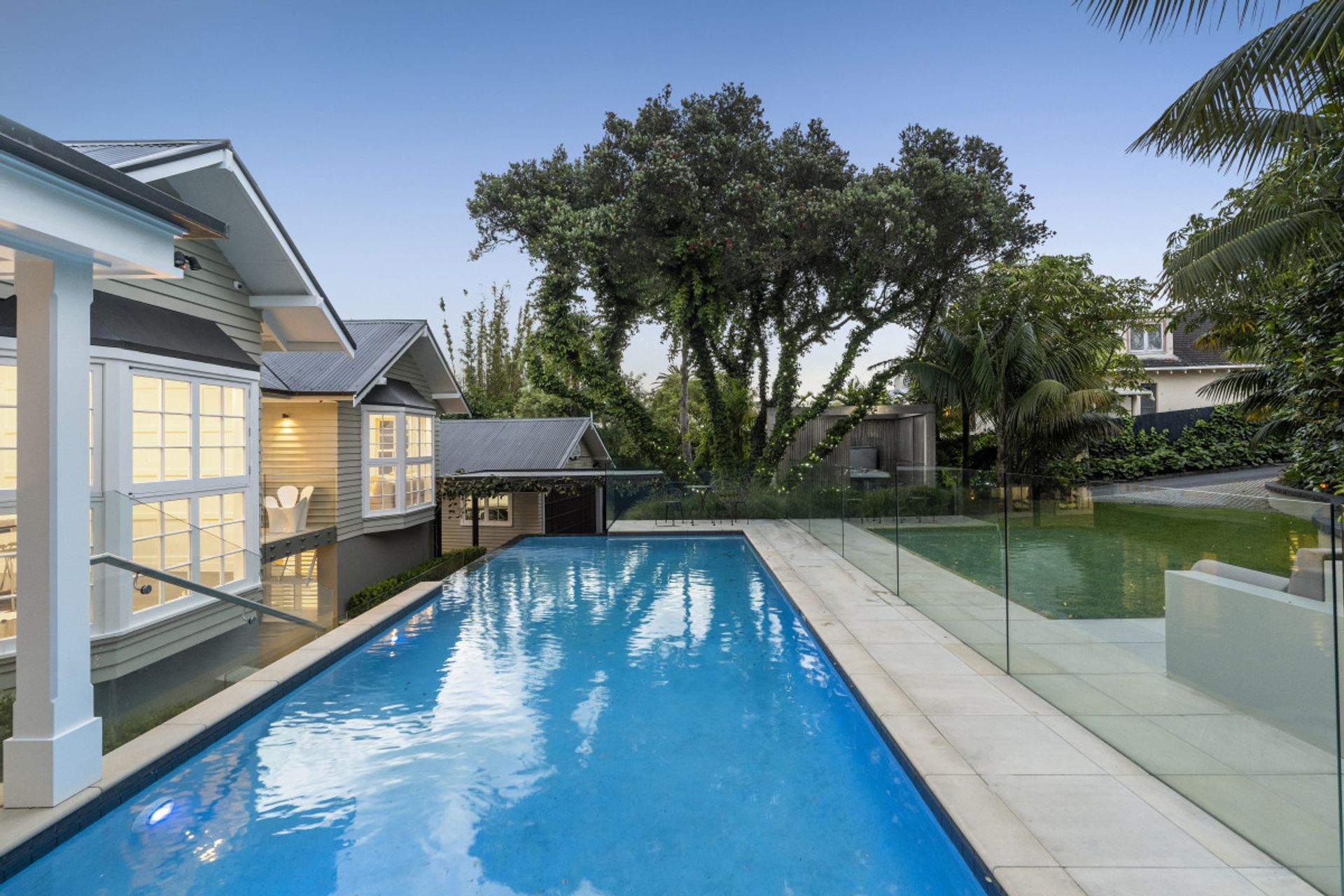 Selwyn Ave, Mission Bay